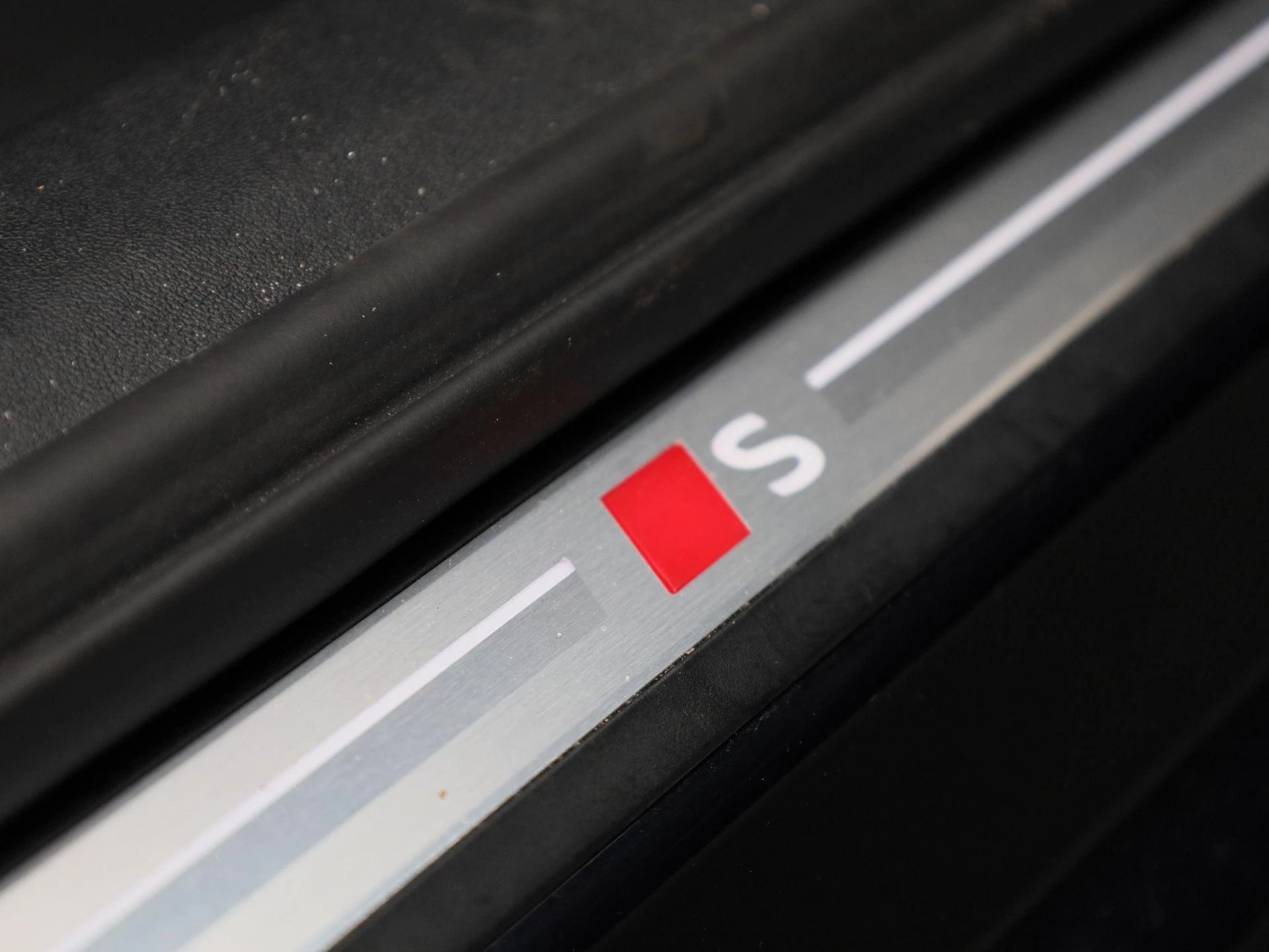 Audi A5 Avant 2.0 e-hybrid quattro S edition Competition