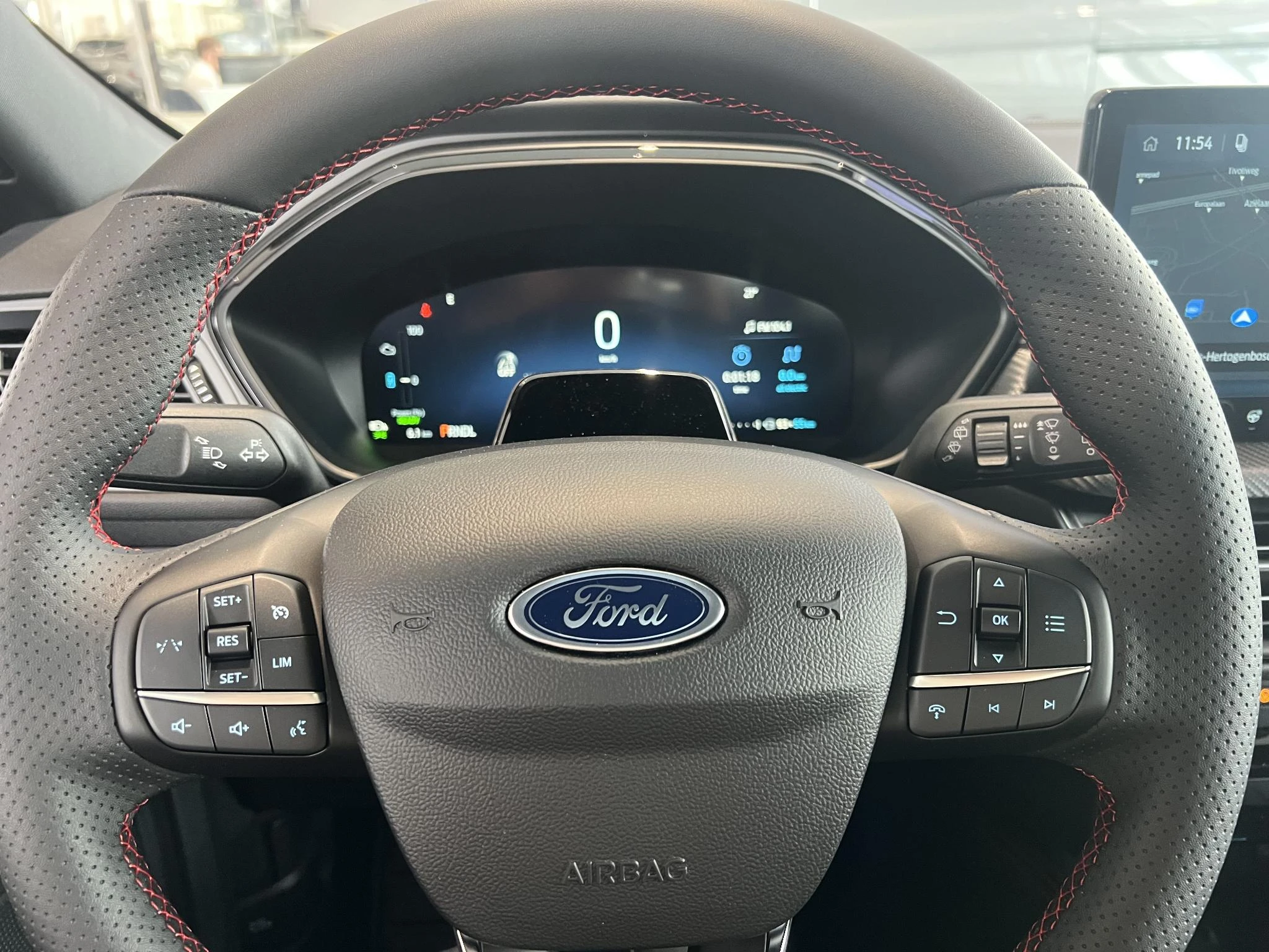 Ford-Kuga-image-20