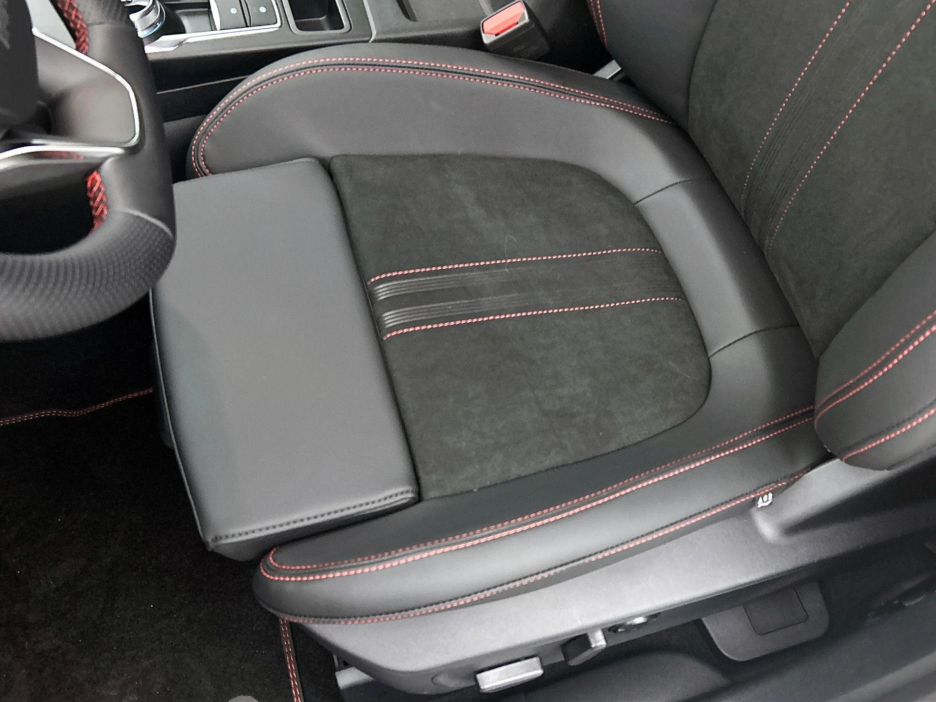 Ford-Kuga-image-23