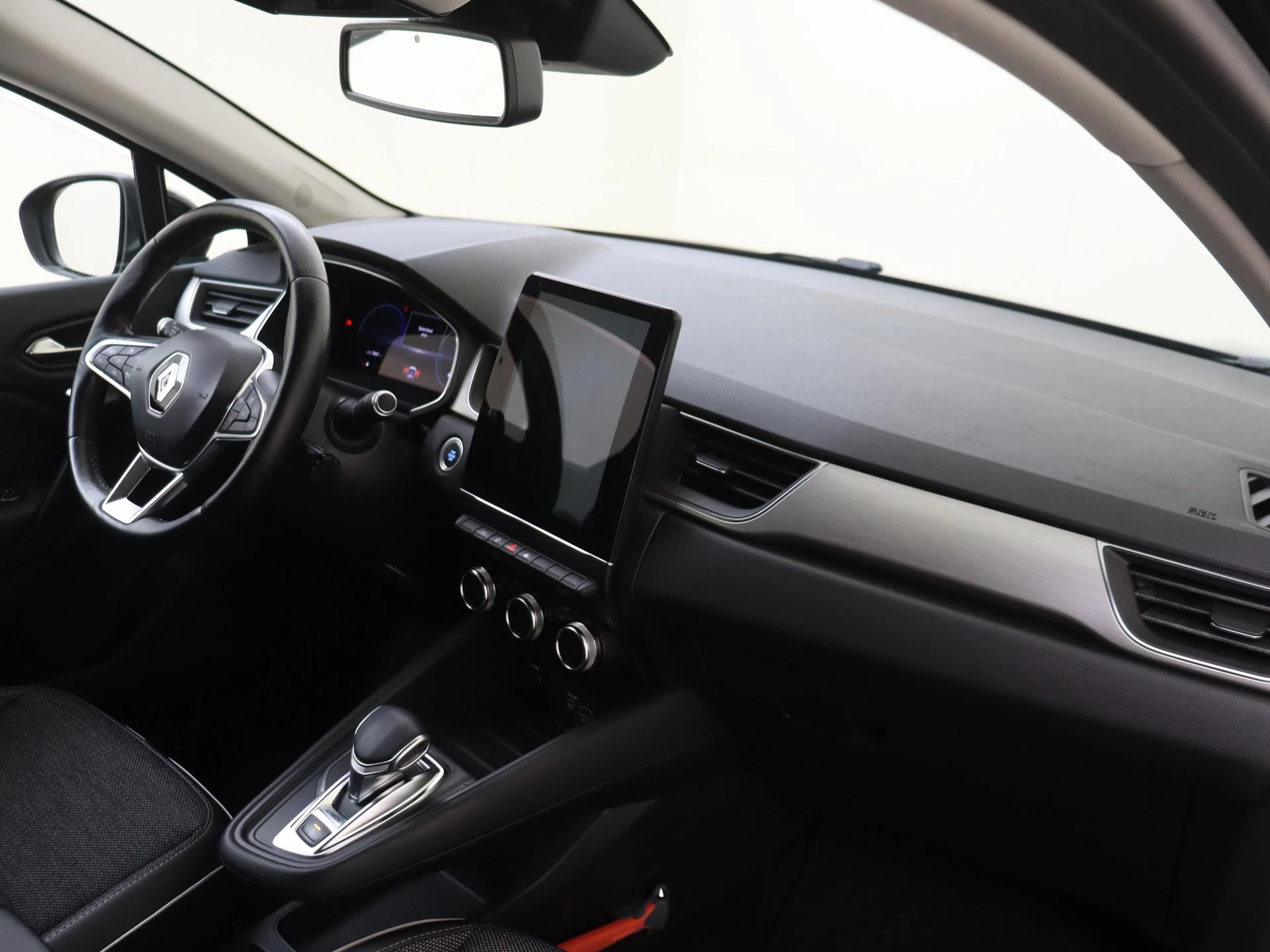 Renault-Captur-image-4