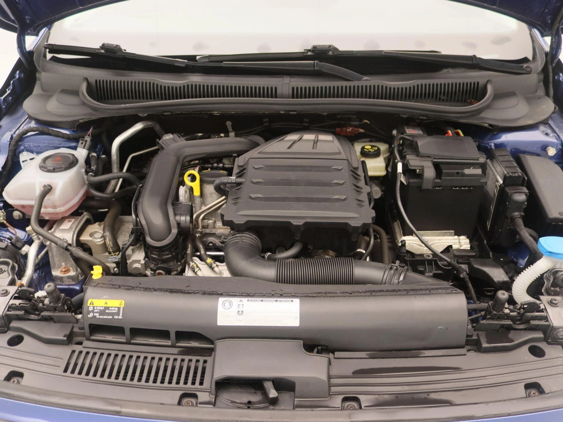 Volkswagen-Polo-image-25