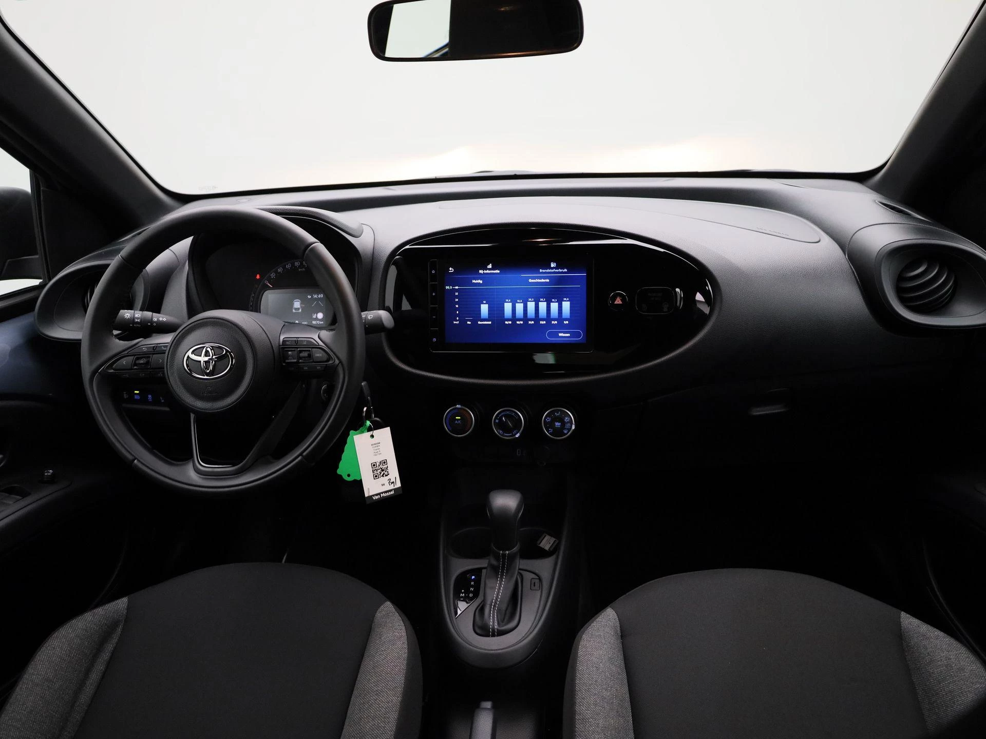 Toyota Aygo X 1.0 VVT-i S-CVT Play