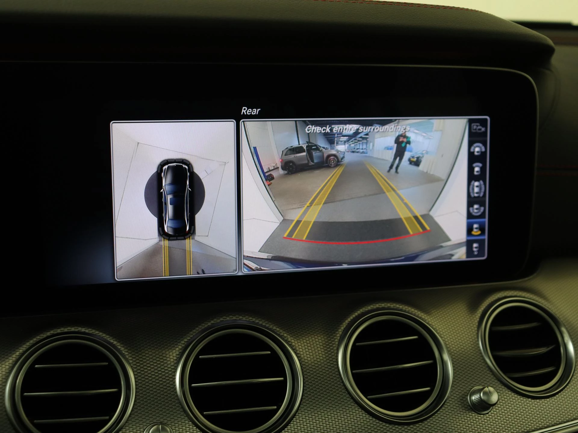 Mercedes-Benz-E-Klasse-image-26