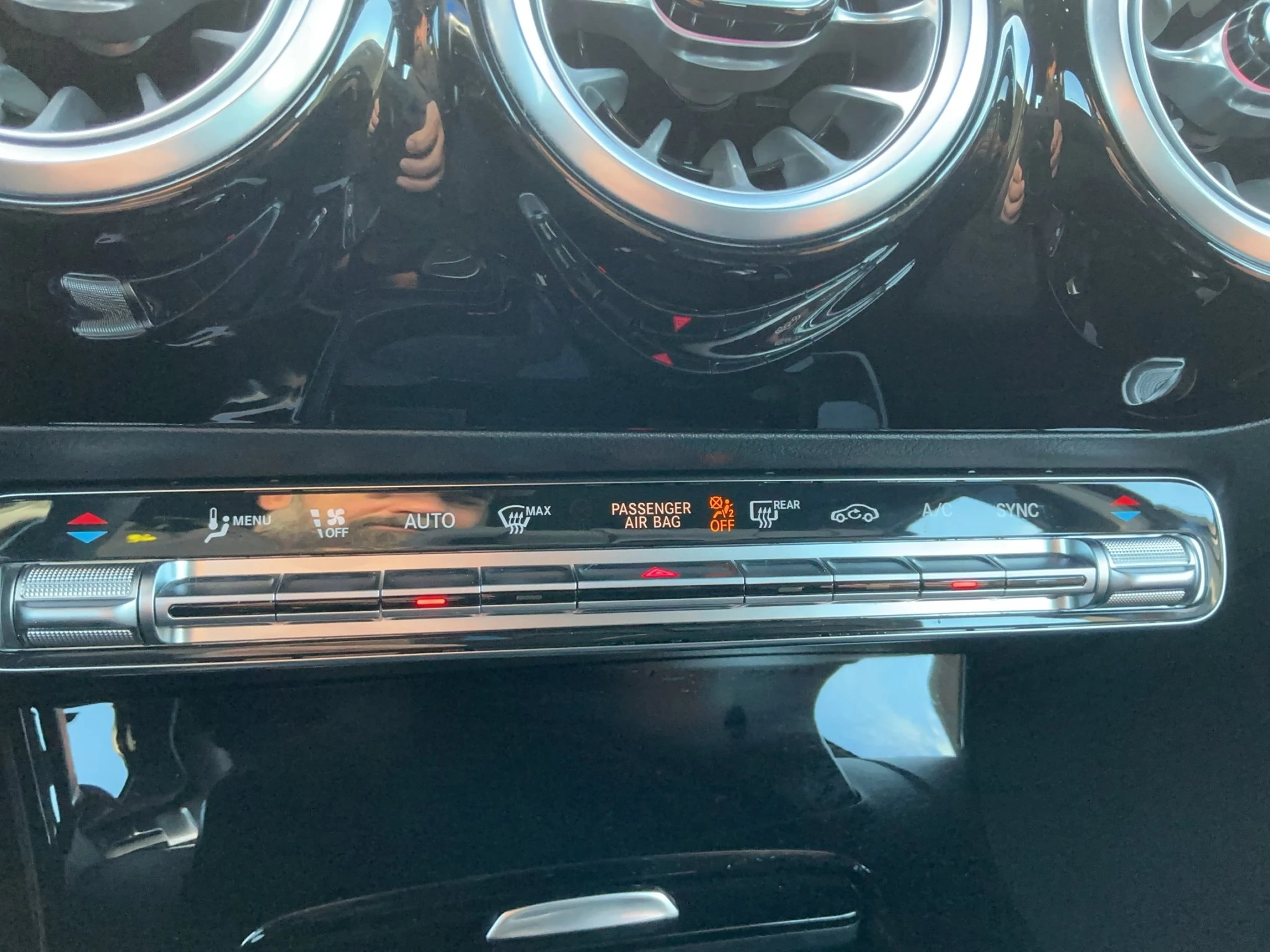 Mercedes-Benz-A-Klasse-image-23