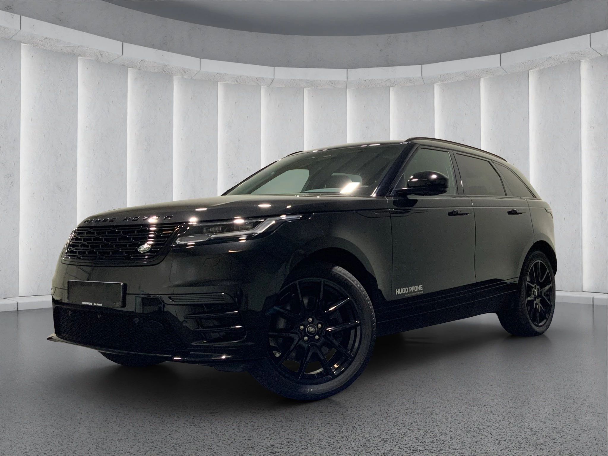 Land Rover-Range Rover Velar-image-0