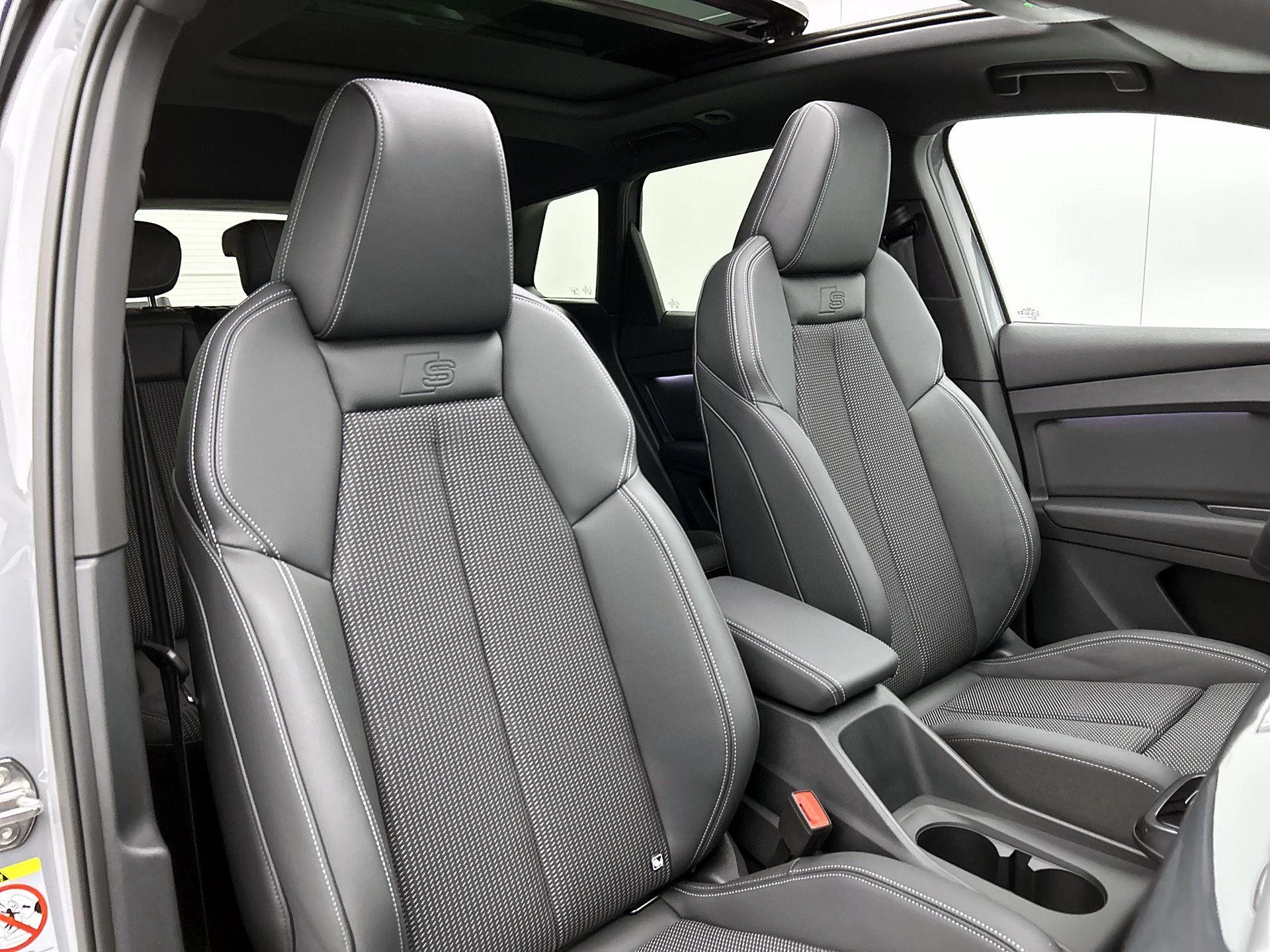 Audi Q4 e-tron 45 quattro S Edition Competition 82 kWh