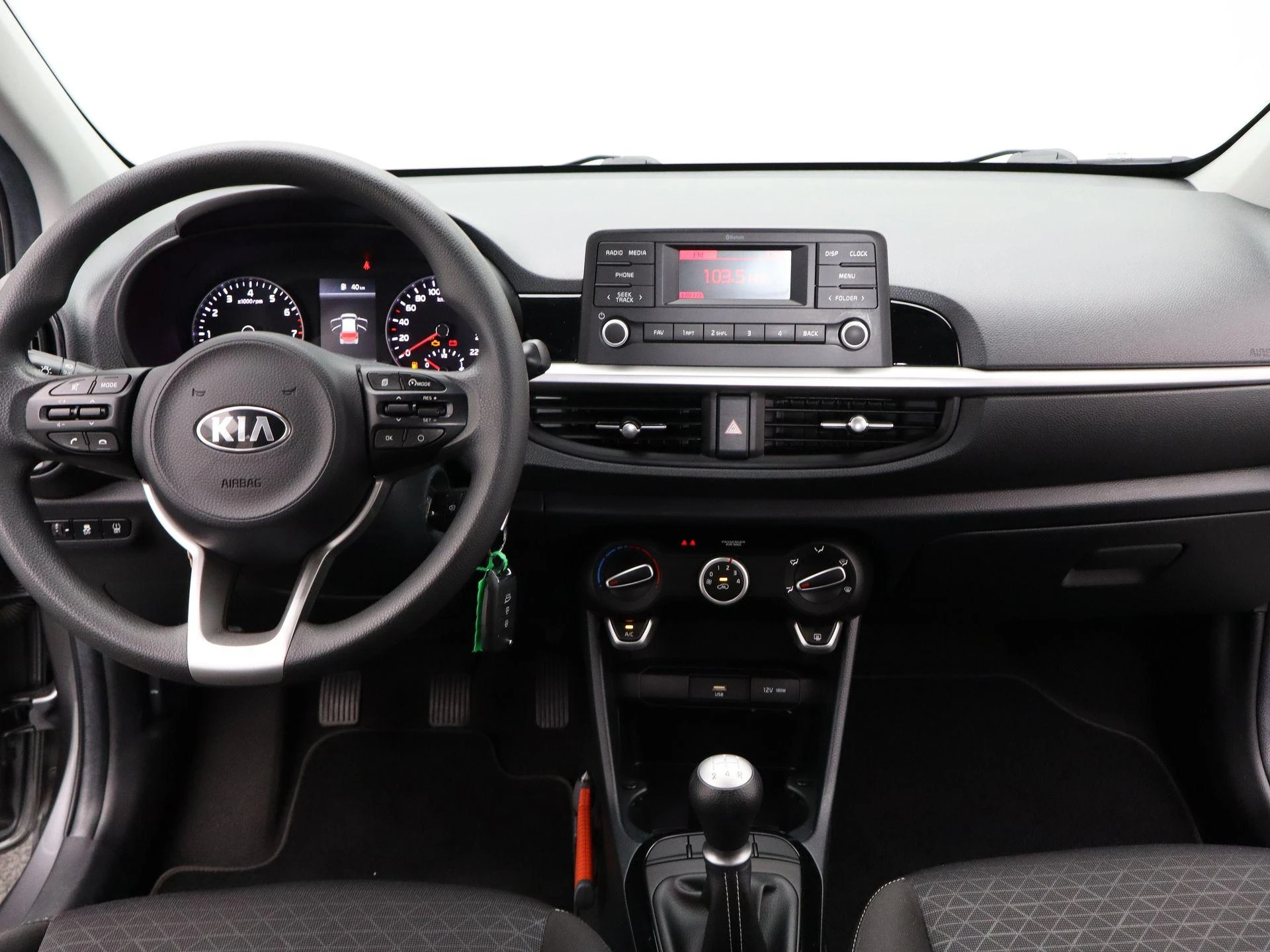 Kia-Picanto-image-6