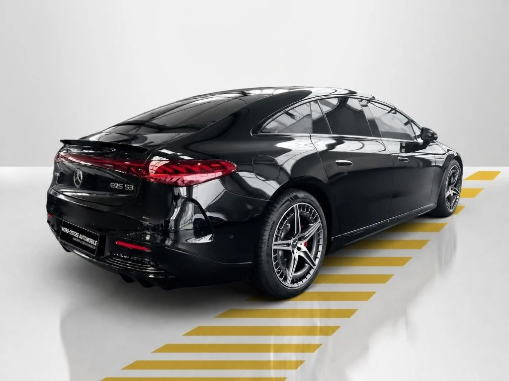 Mercedes-AMG-EQS 53 AMG-image-14