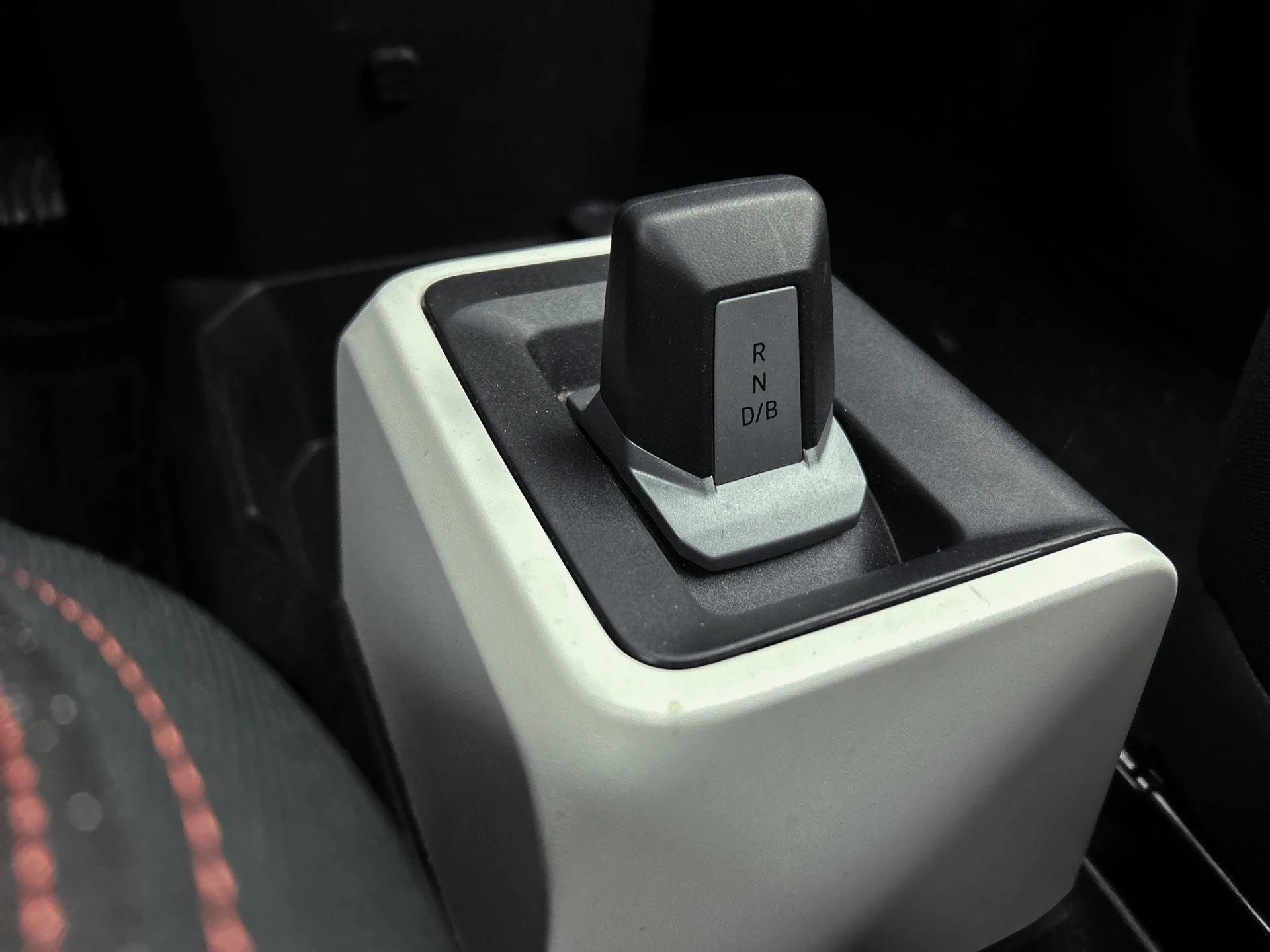 Dacia-Spring-image-8