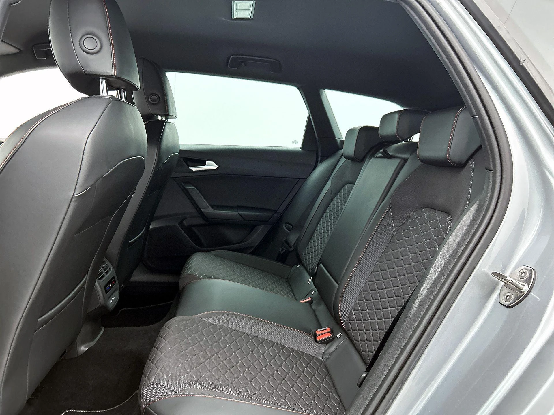 SEAT-Leon-image-25
