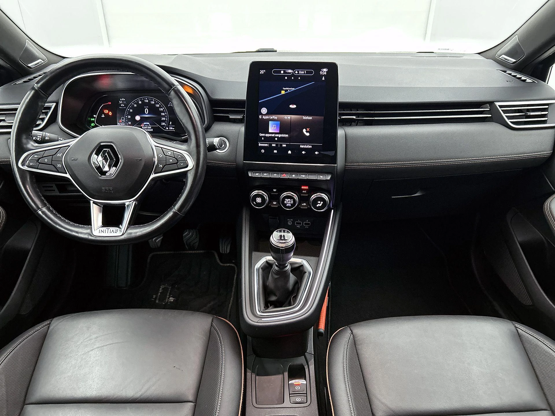Renault-Clio-image-17