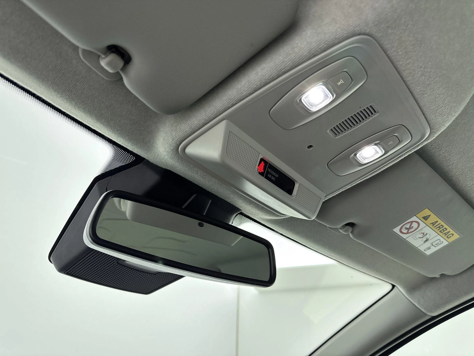 Renault-ZOE-image-19