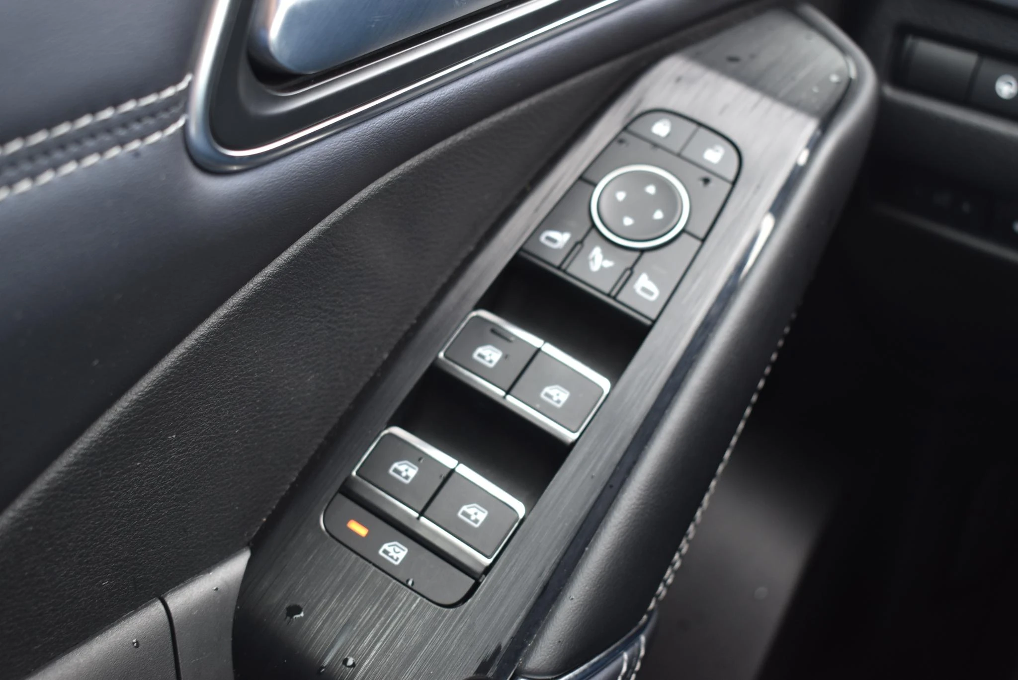 Nissan-QASHQAI-image-13