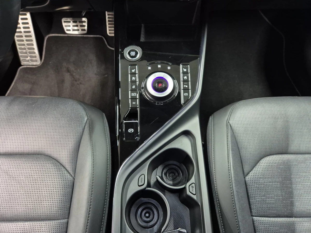 Kia-Niro-image-11