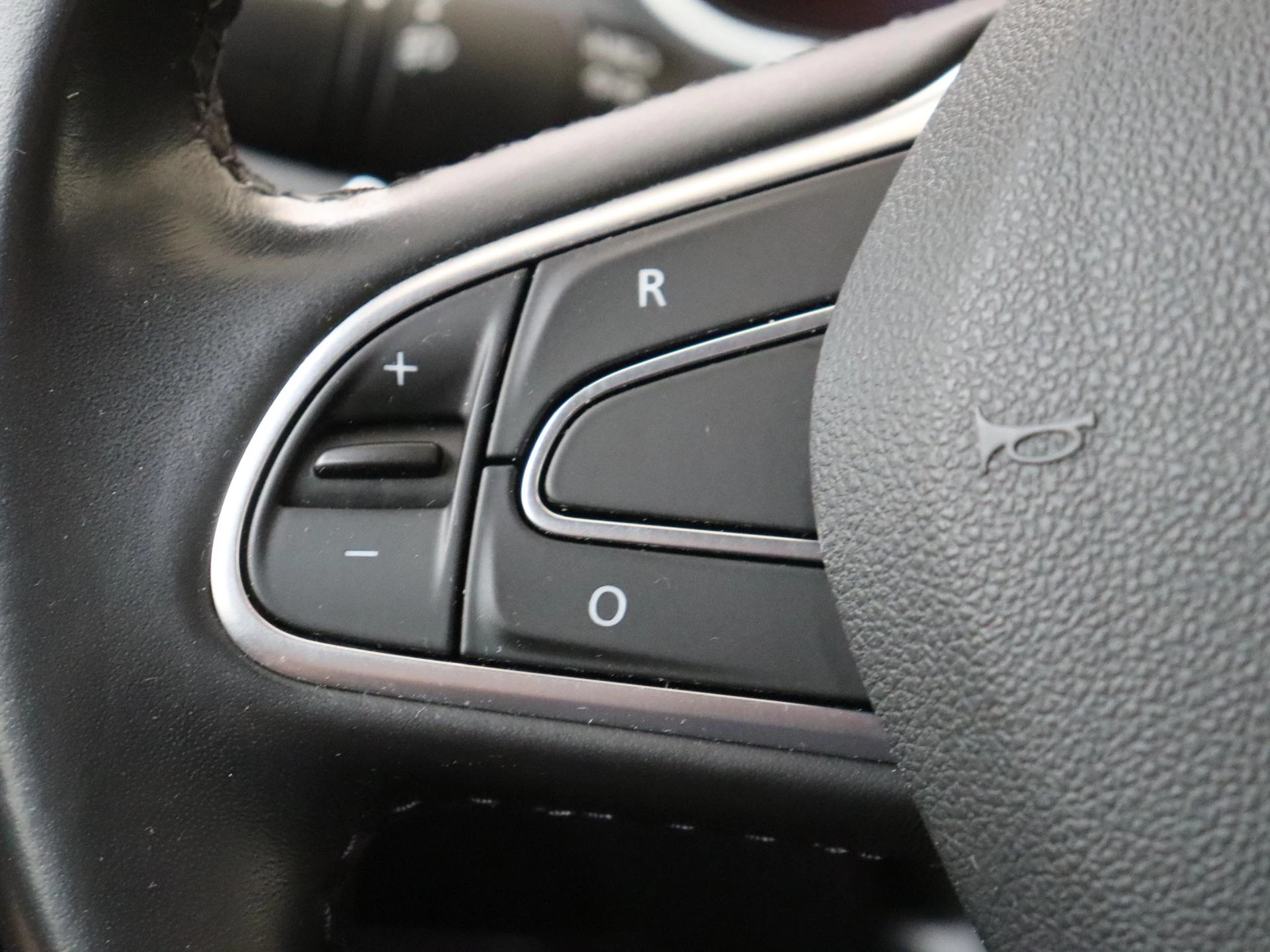 Renault-Mégane-image-12