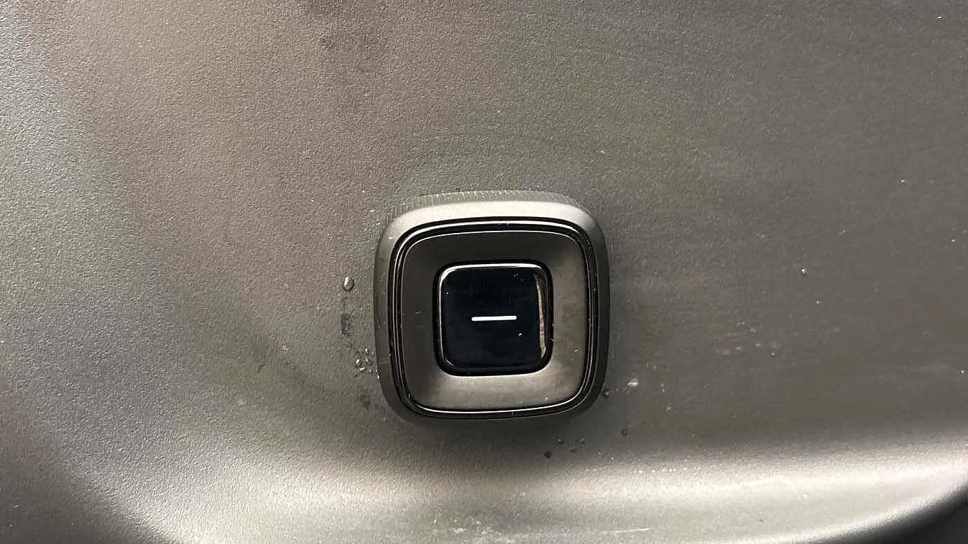 Volvo-EX30-image-21