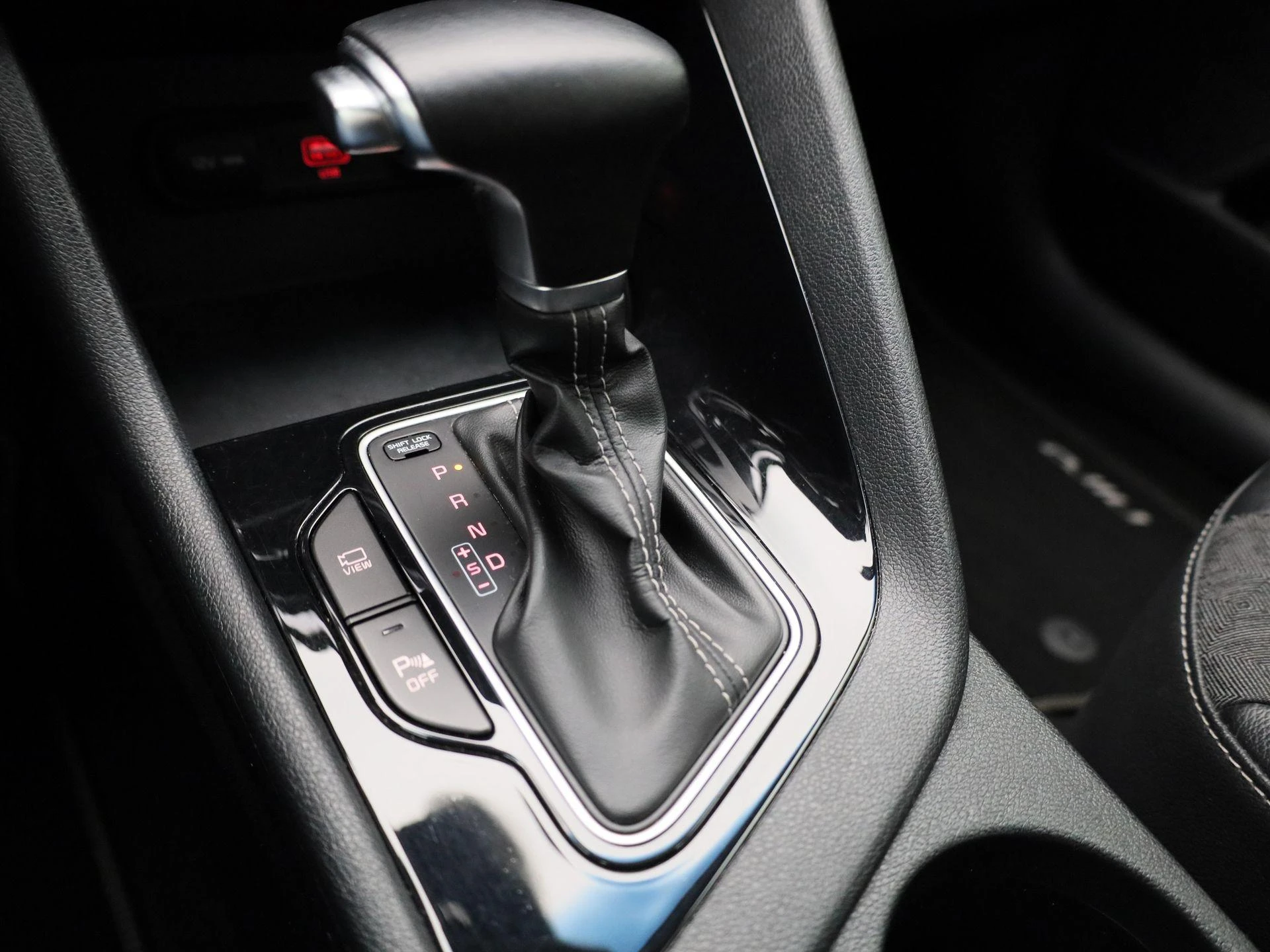 Kia-Niro-image-24