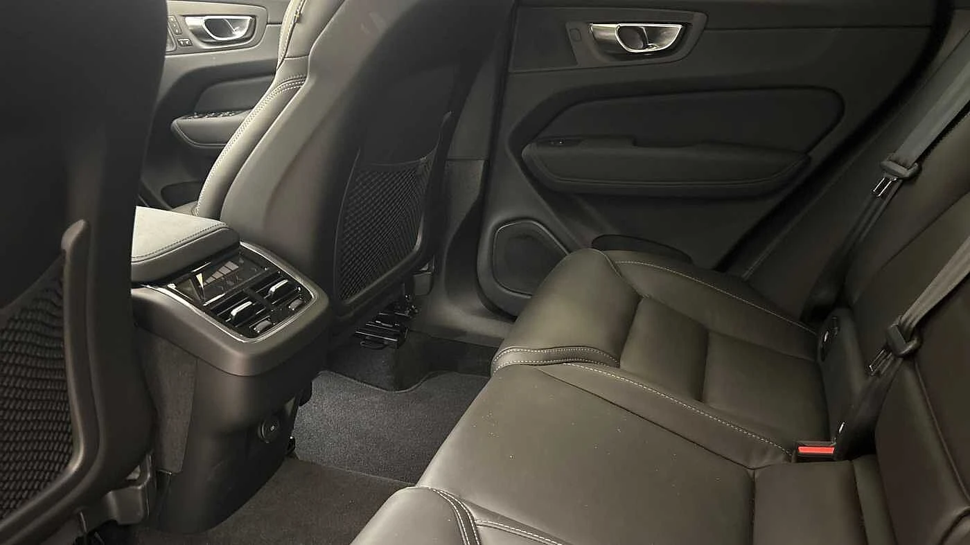 Volvo-XC60-image-12