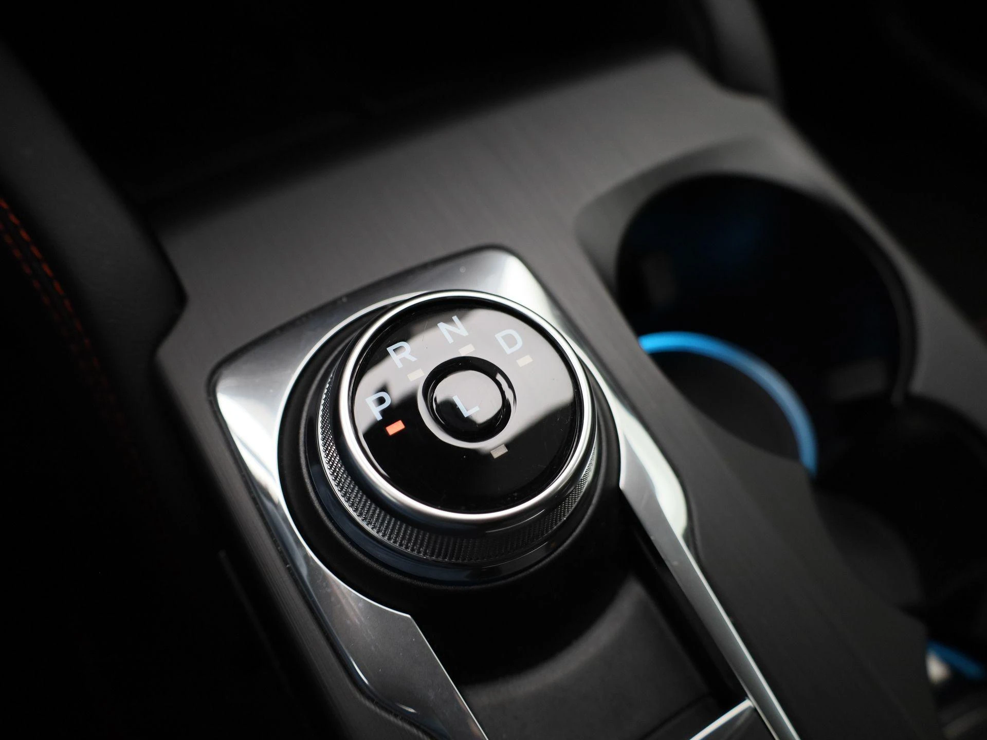 Ford-Kuga-image-25