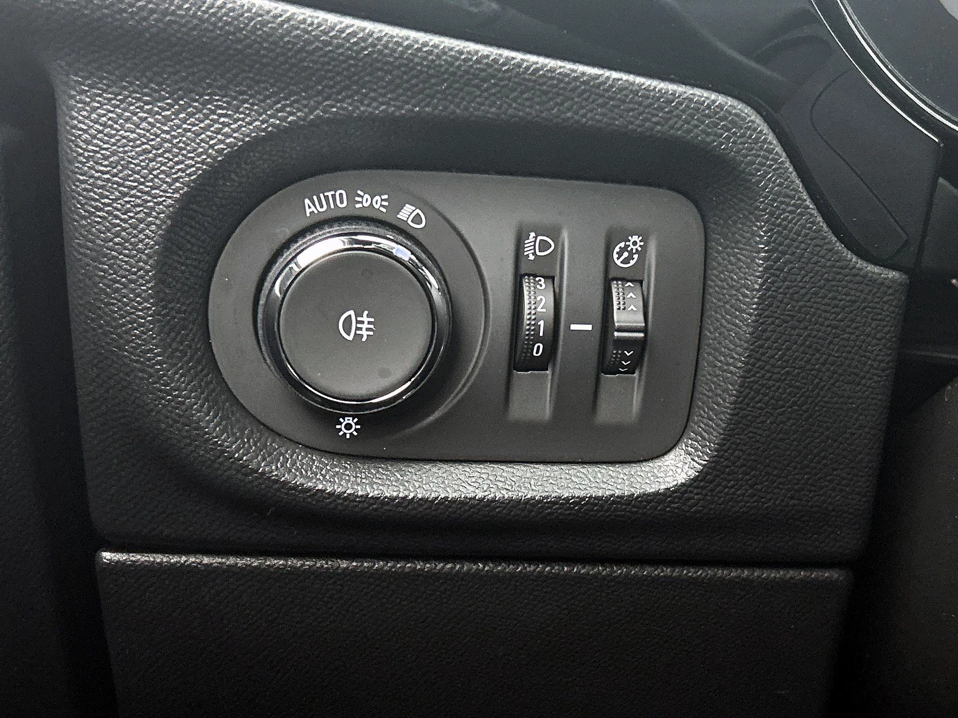 Opel-Corsa-image-16