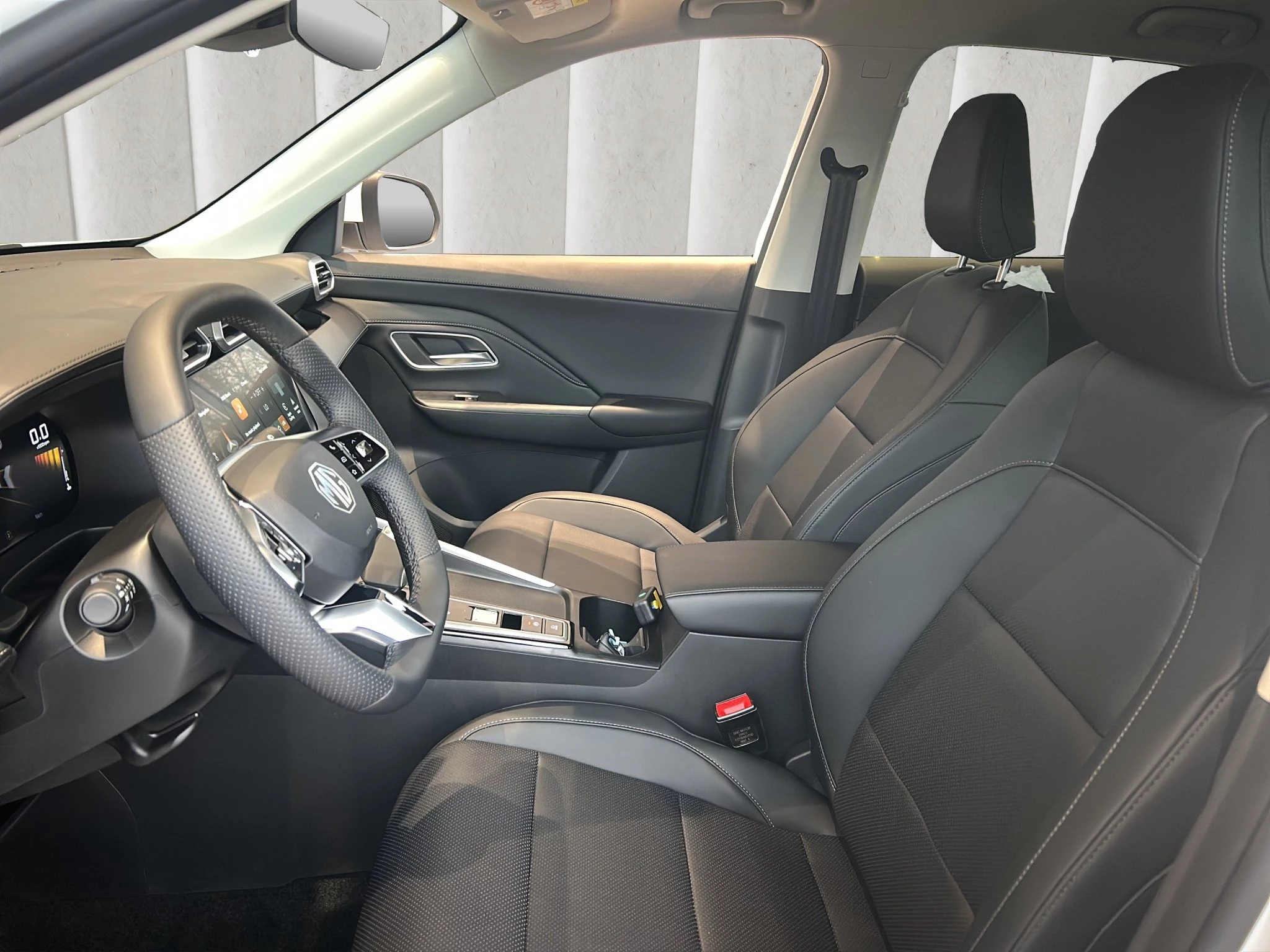 MG ZS Luxury 1.5 Hybrid+ Autom LED ACC GJR RFK SHZ