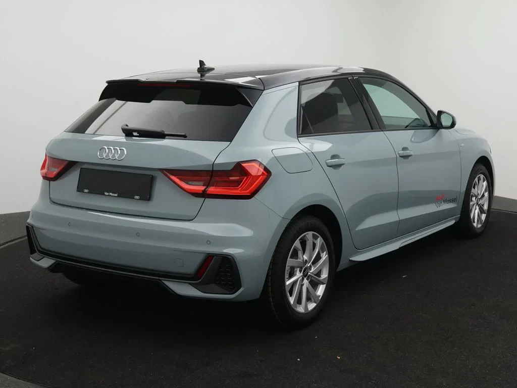 Audi-A1 Sportback-image-1