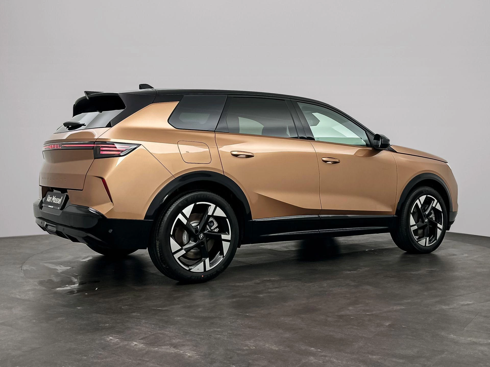 Opel-Grandland-image-1