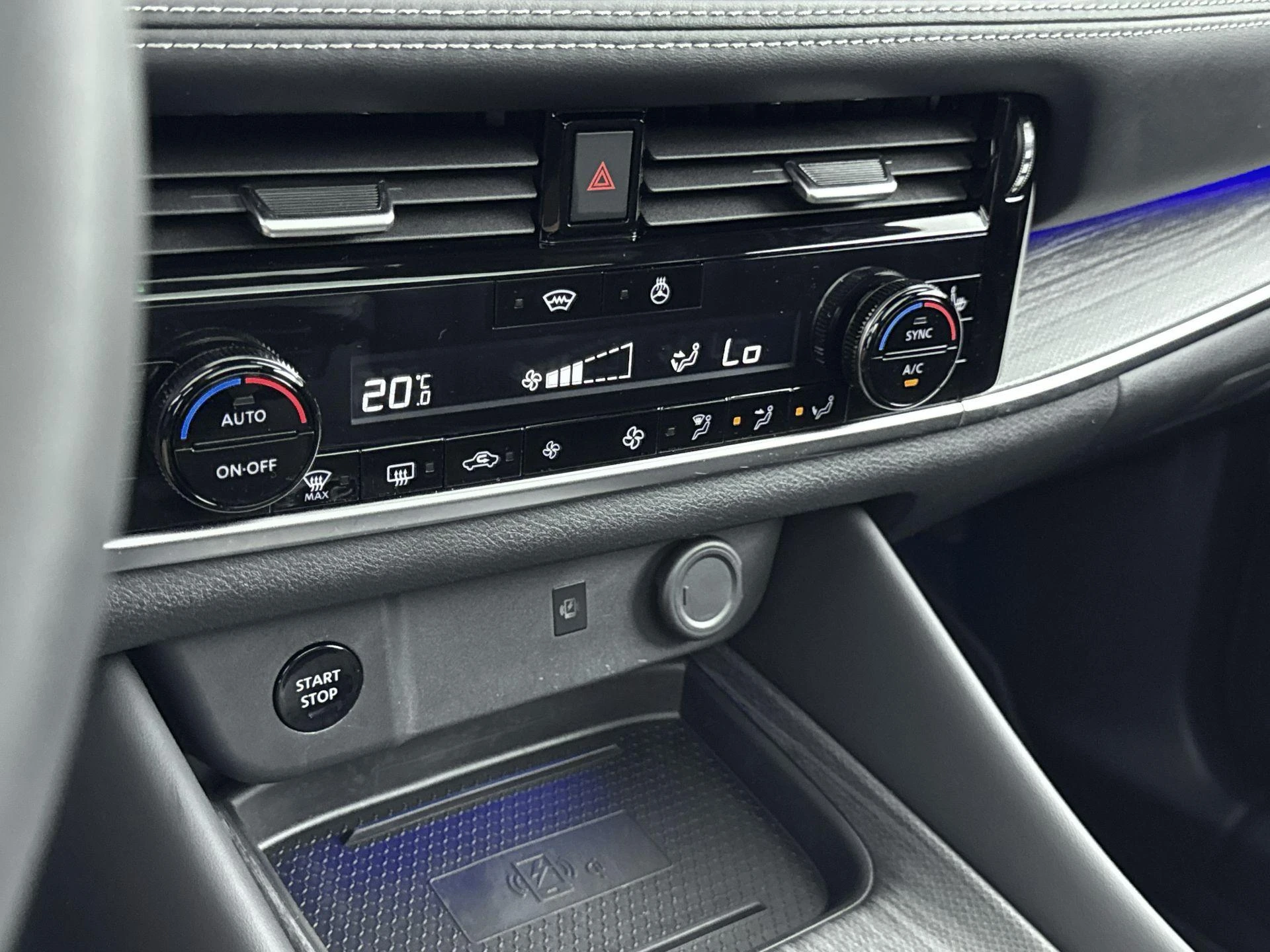 Nissan-QASHQAI-image-23