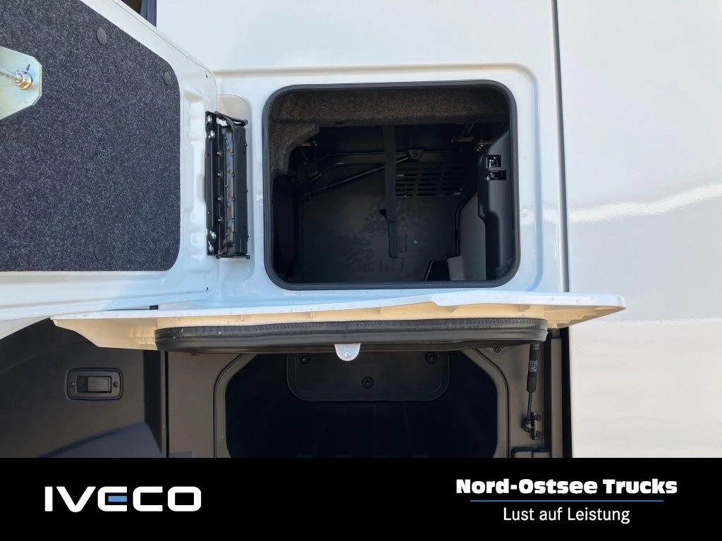 Iveco S-Way AS 440 S 58 T/FP Sattel AHK AUT Bel.Sitz