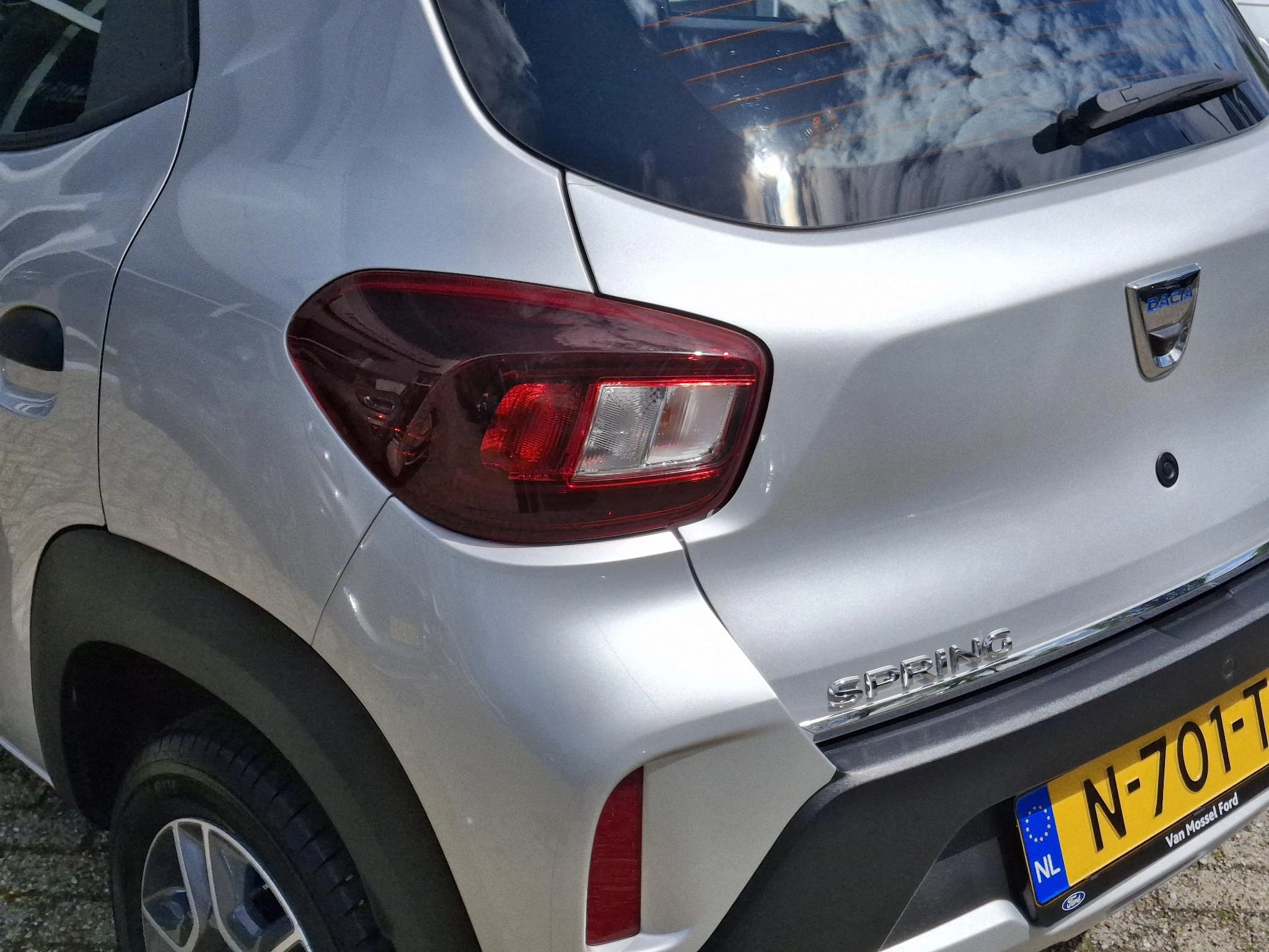 Dacia-Spring-image-7