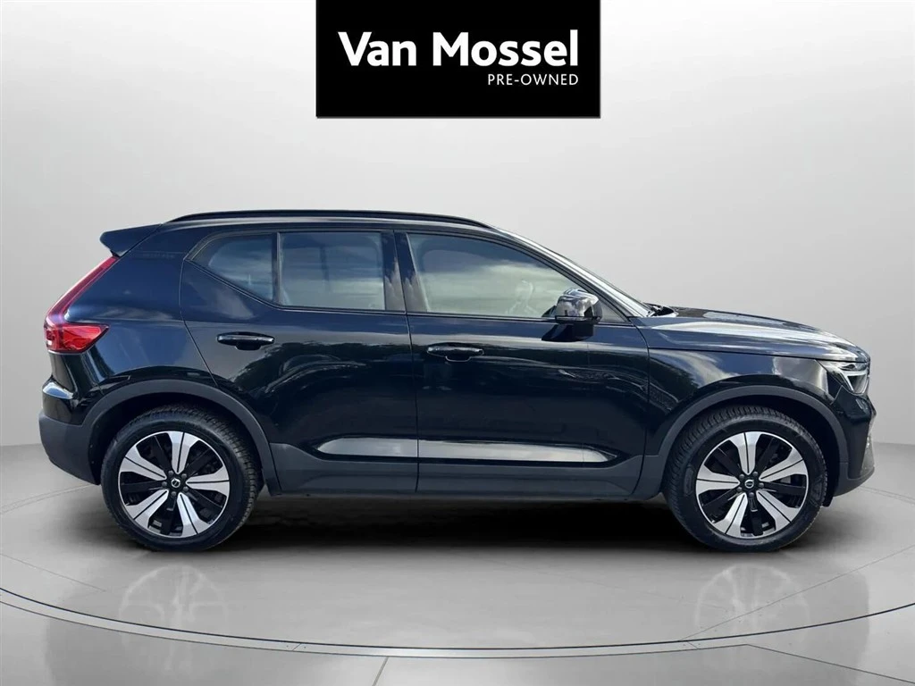 Volvo-XC40-image-3