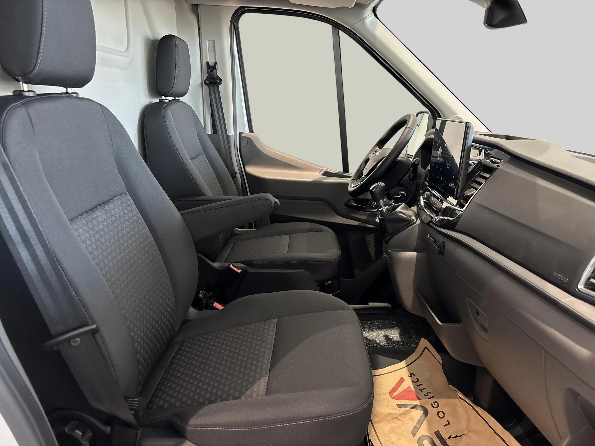 Ford-Transit-image-8