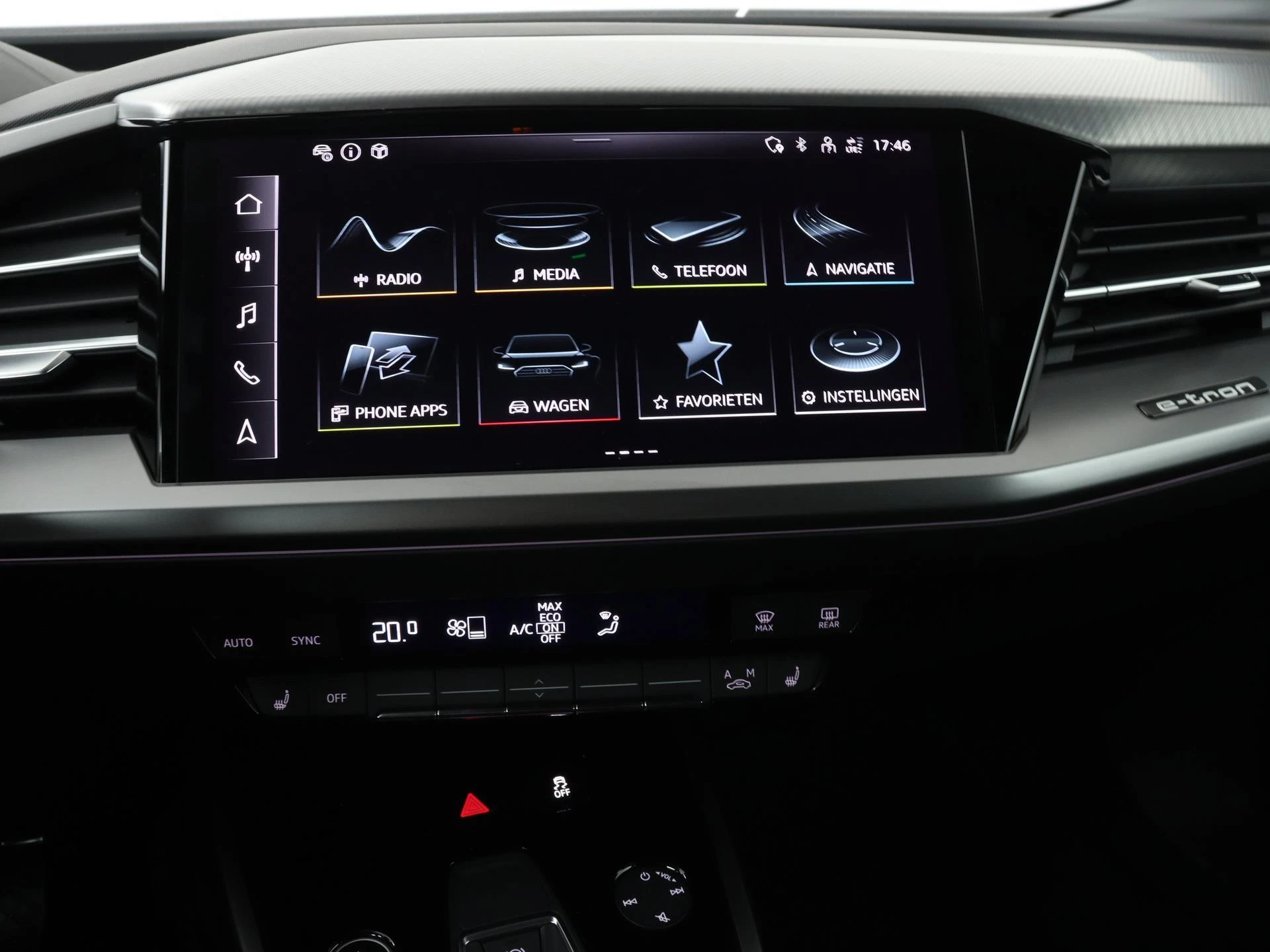 Audi-Q4 e-tron-image-13