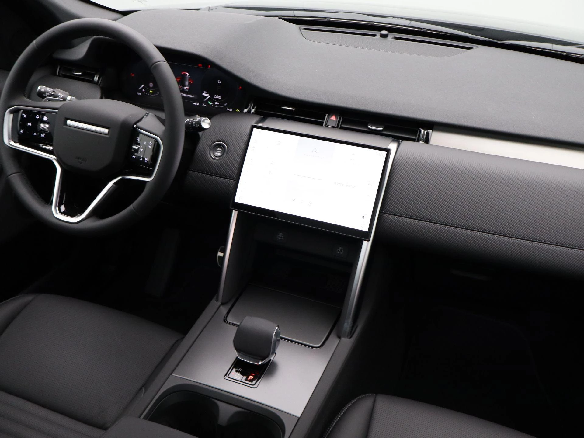 Land Rover-Discovery Sport-image-34