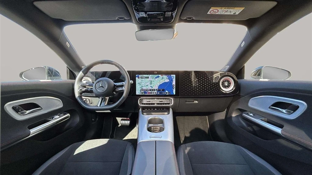 Mercedes-Benz-CLA-image-13