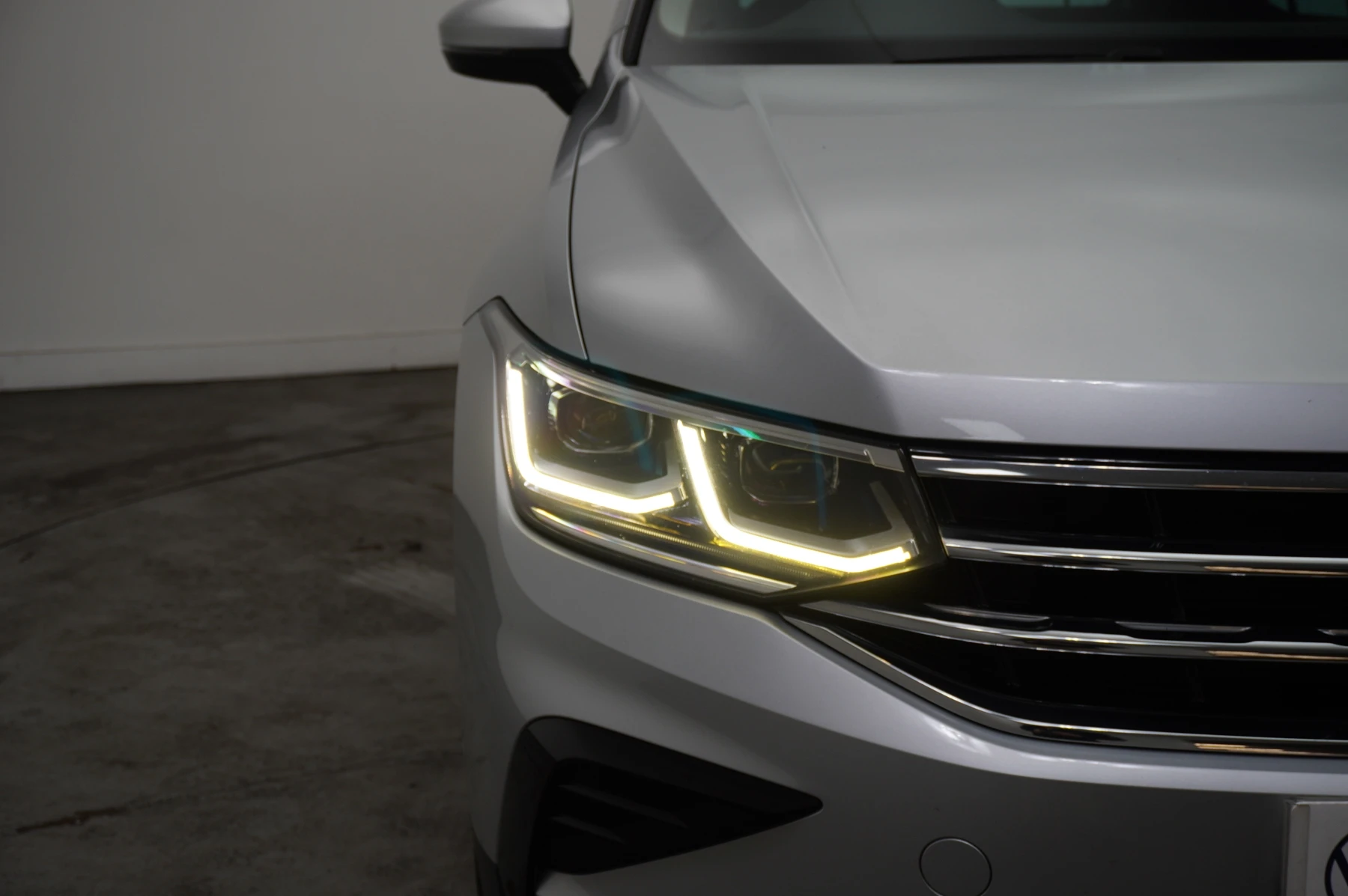 Volkswagen-Tiguan-image-44