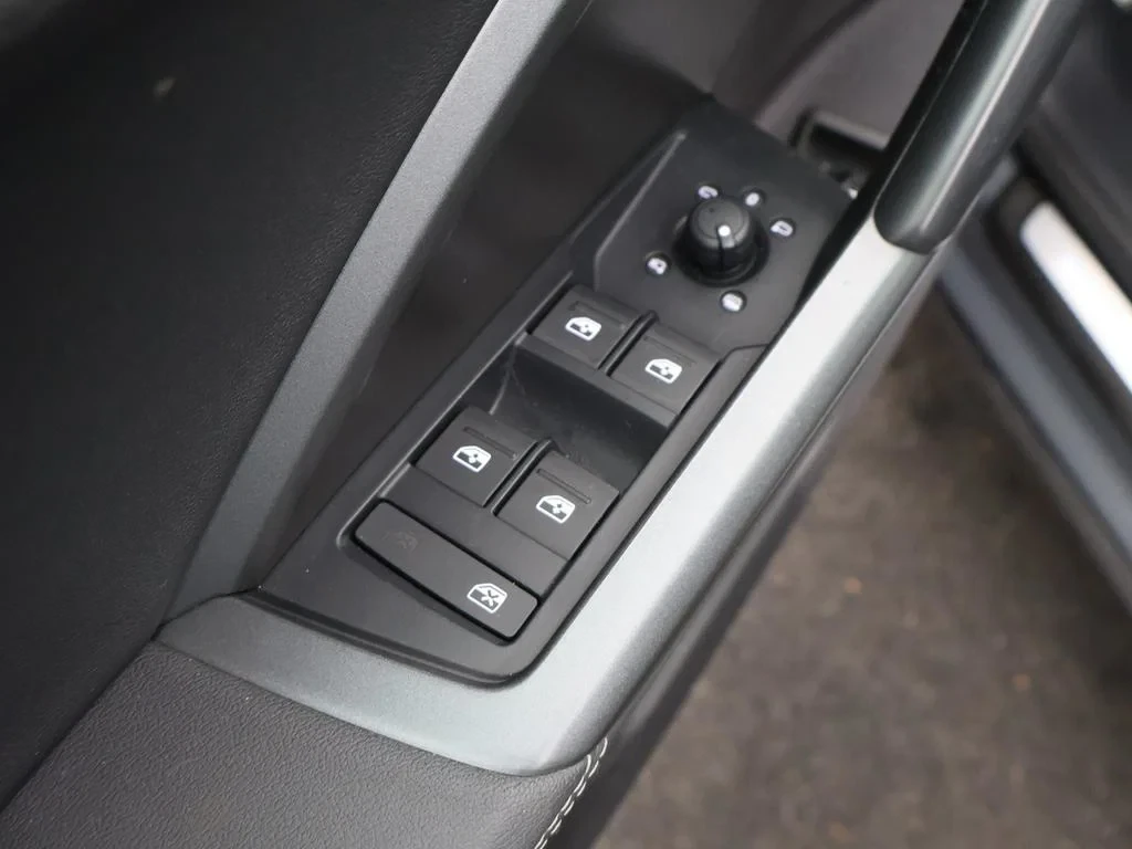 Audi-Q3-image-17