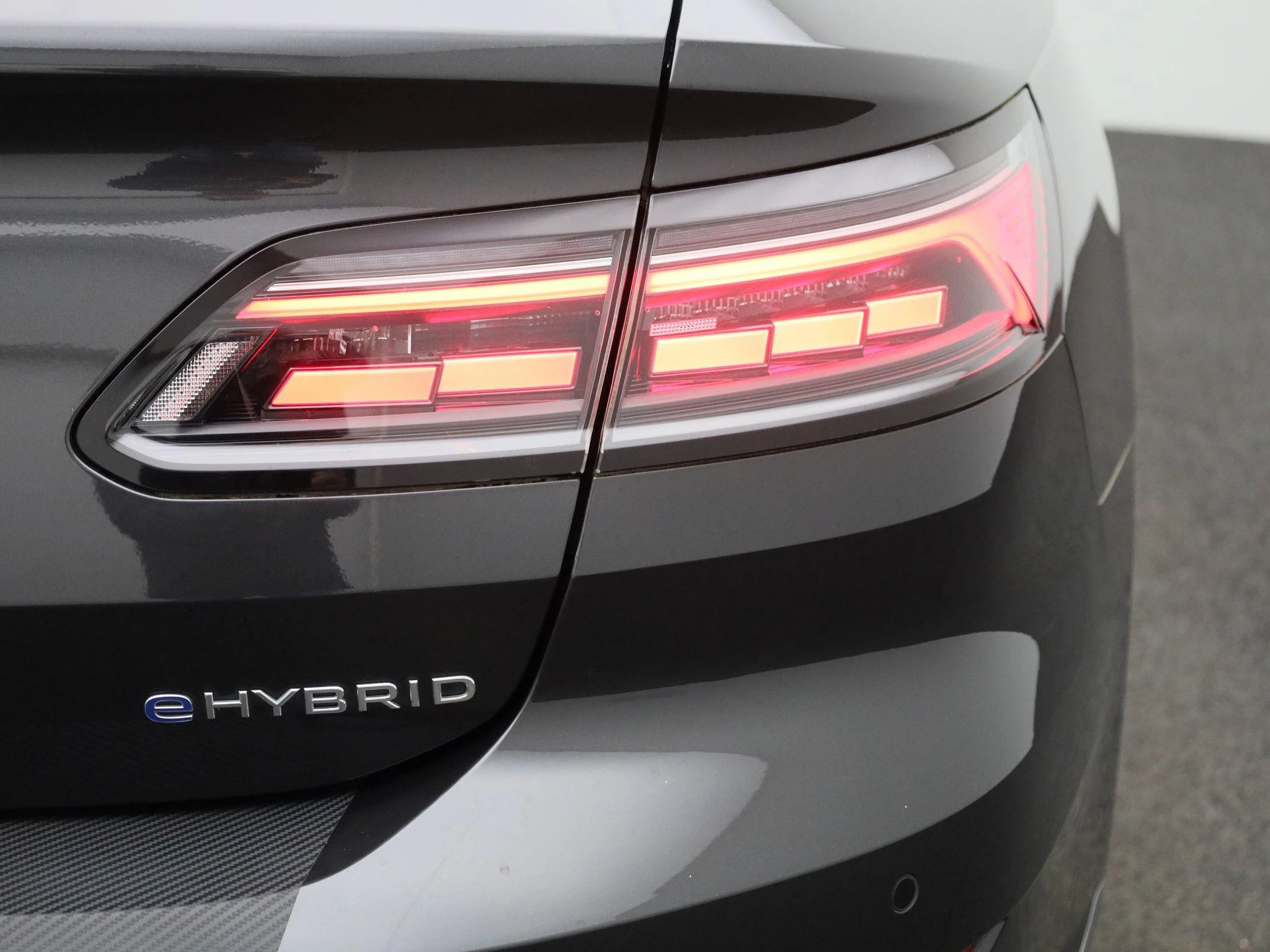 Volkswagen-Arteon-image-53