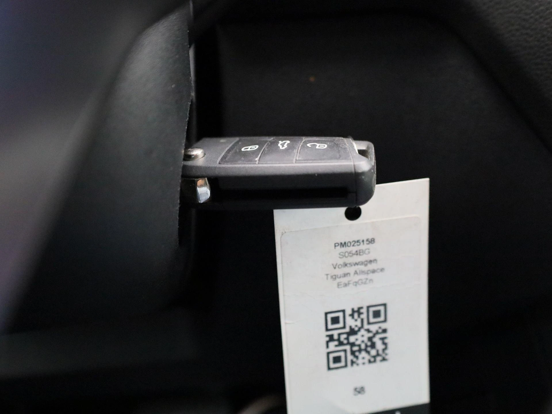 Volkswagen-Tiguan Allspace-image-22