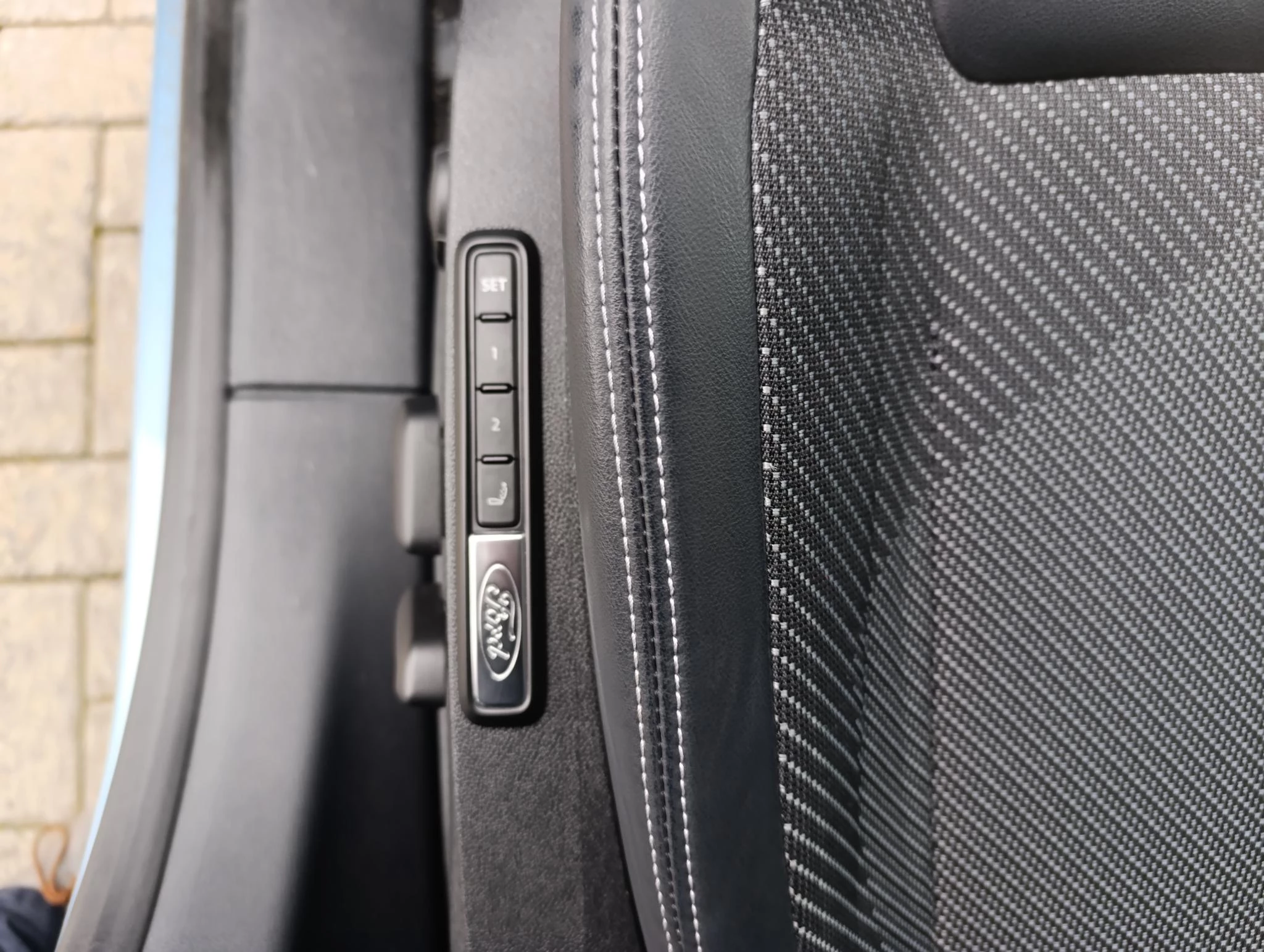 Ford-Explorer-image-18