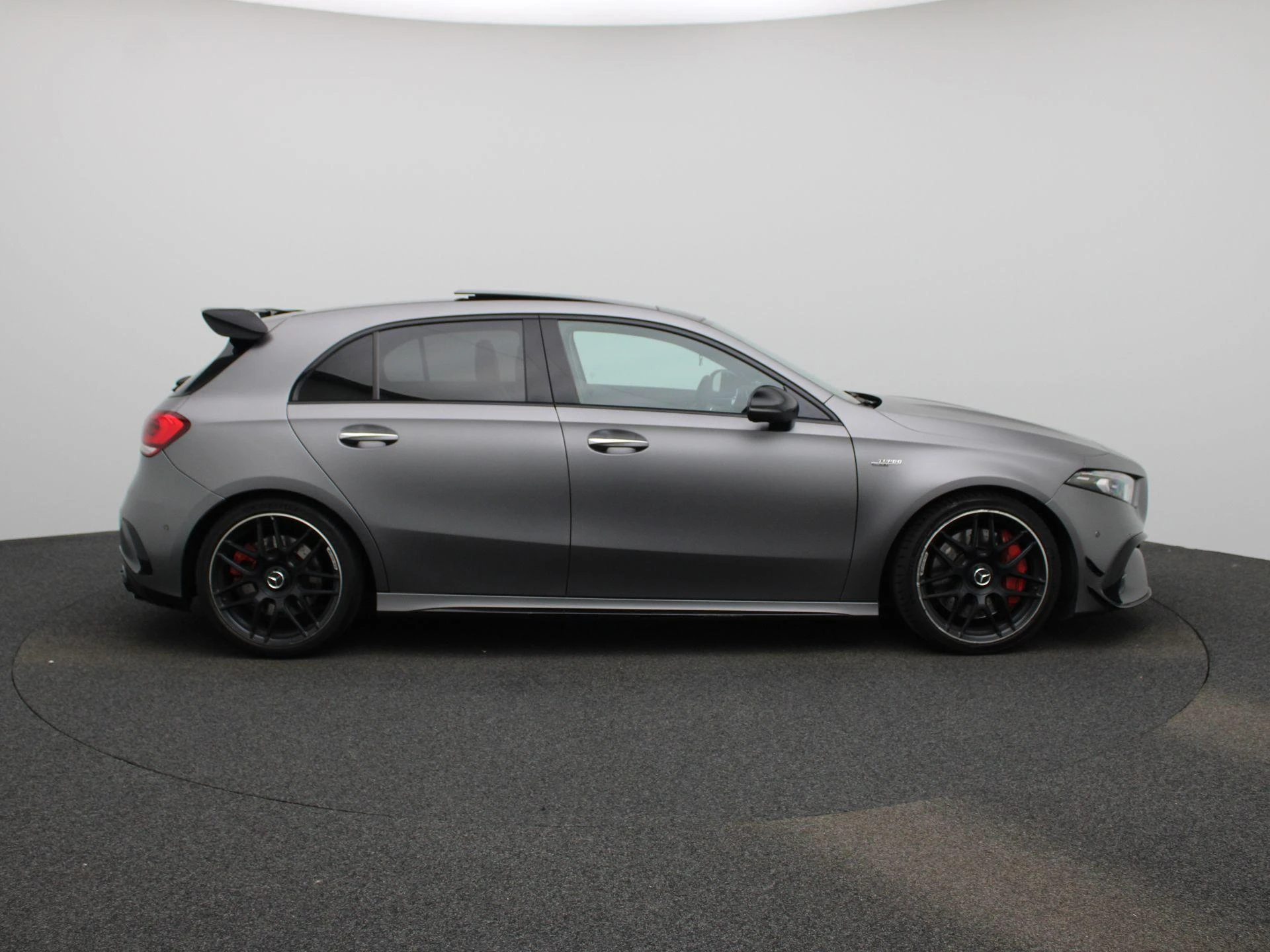 Mercedes-Benz A-Klasse AMG 45 S 4MATIC+ Edition 1