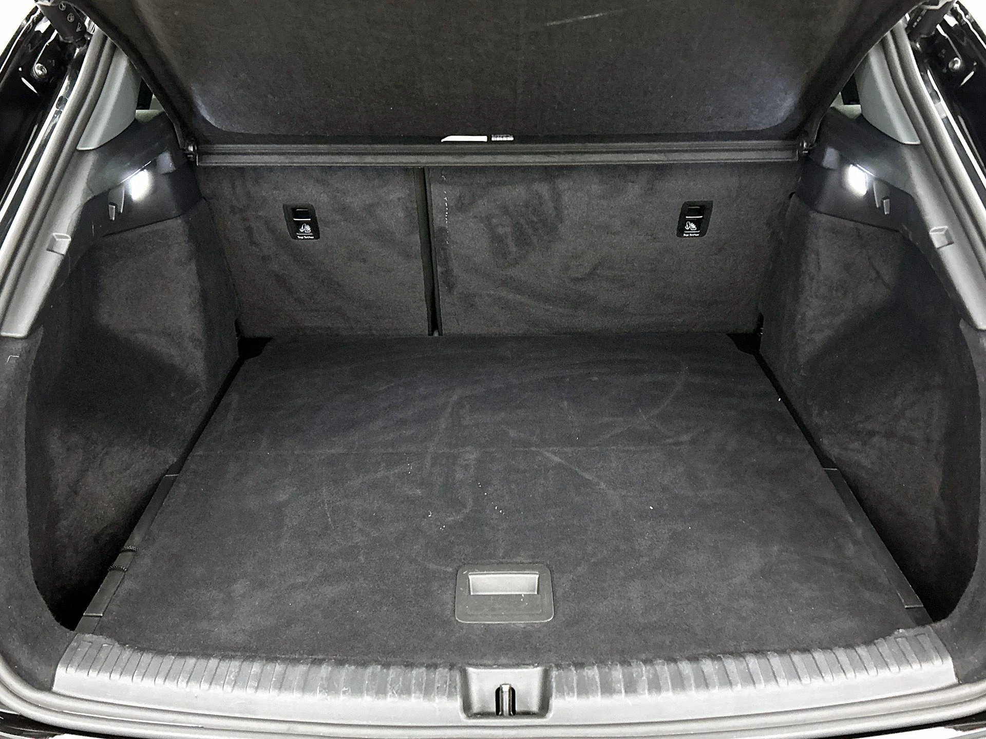 Audi-Q4 e-tron-image-33