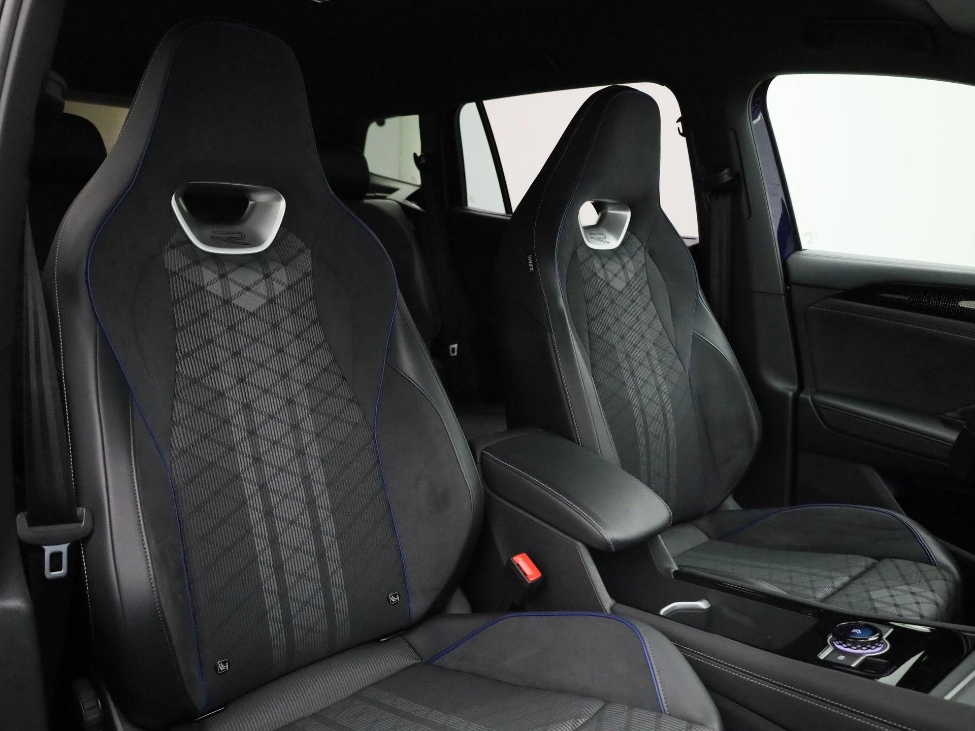 Volkswagen-Tayron-image-41