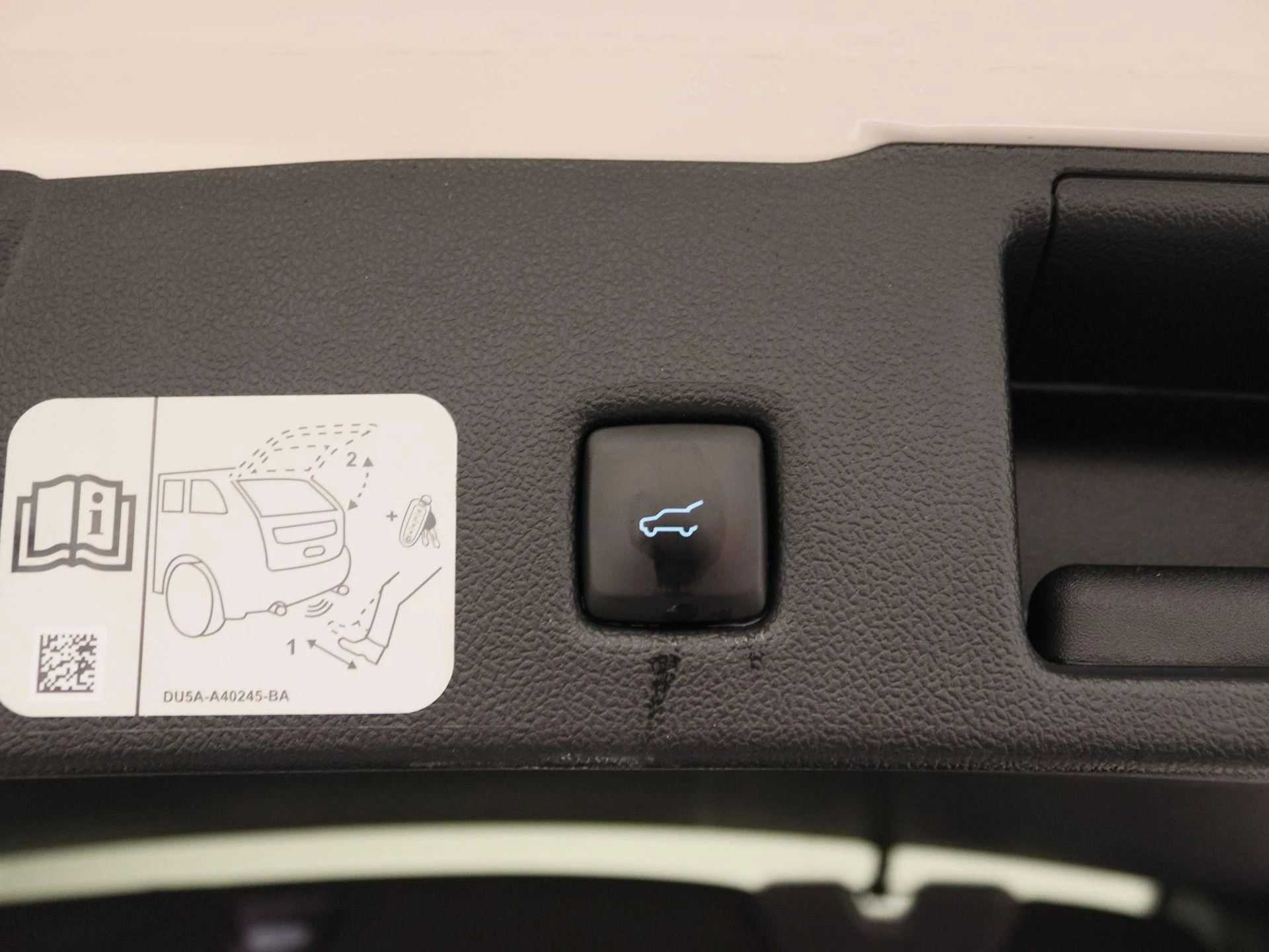 Ford-Kuga-image-15