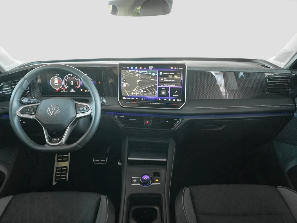 Volkswagen-Tiguan-image-9