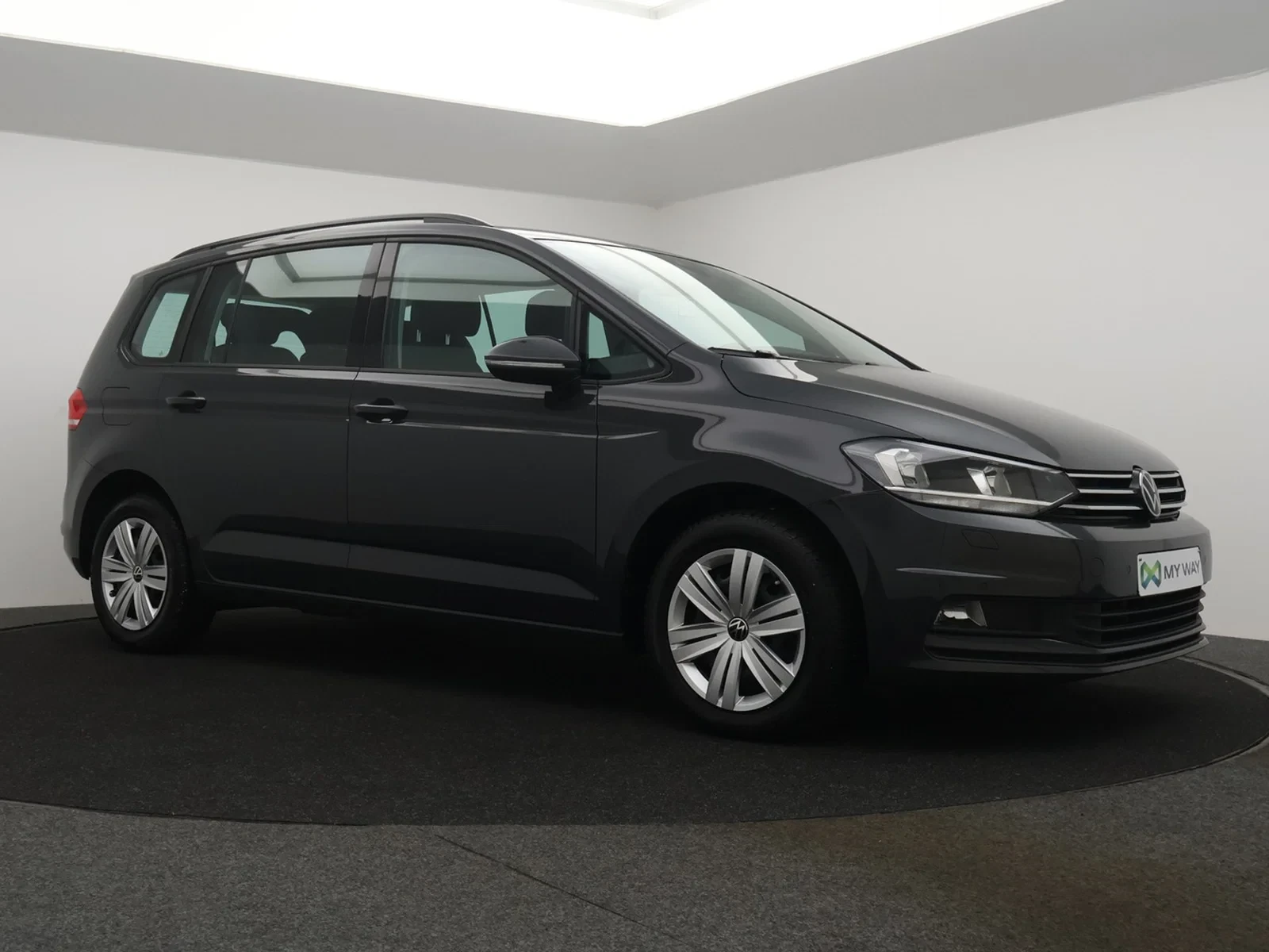 Volkswagen Touran Touran 2.0 TDi 122PK *VIRTUAL COCKPIT*ALCANTARA*PC*BLTH*APP CONNECT*ZETELVERWARMING*AIRCO*KEYLESS GO*...*