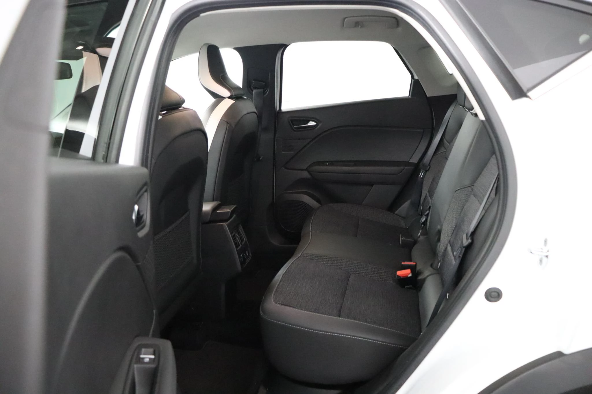 Renault-Captur-image-14