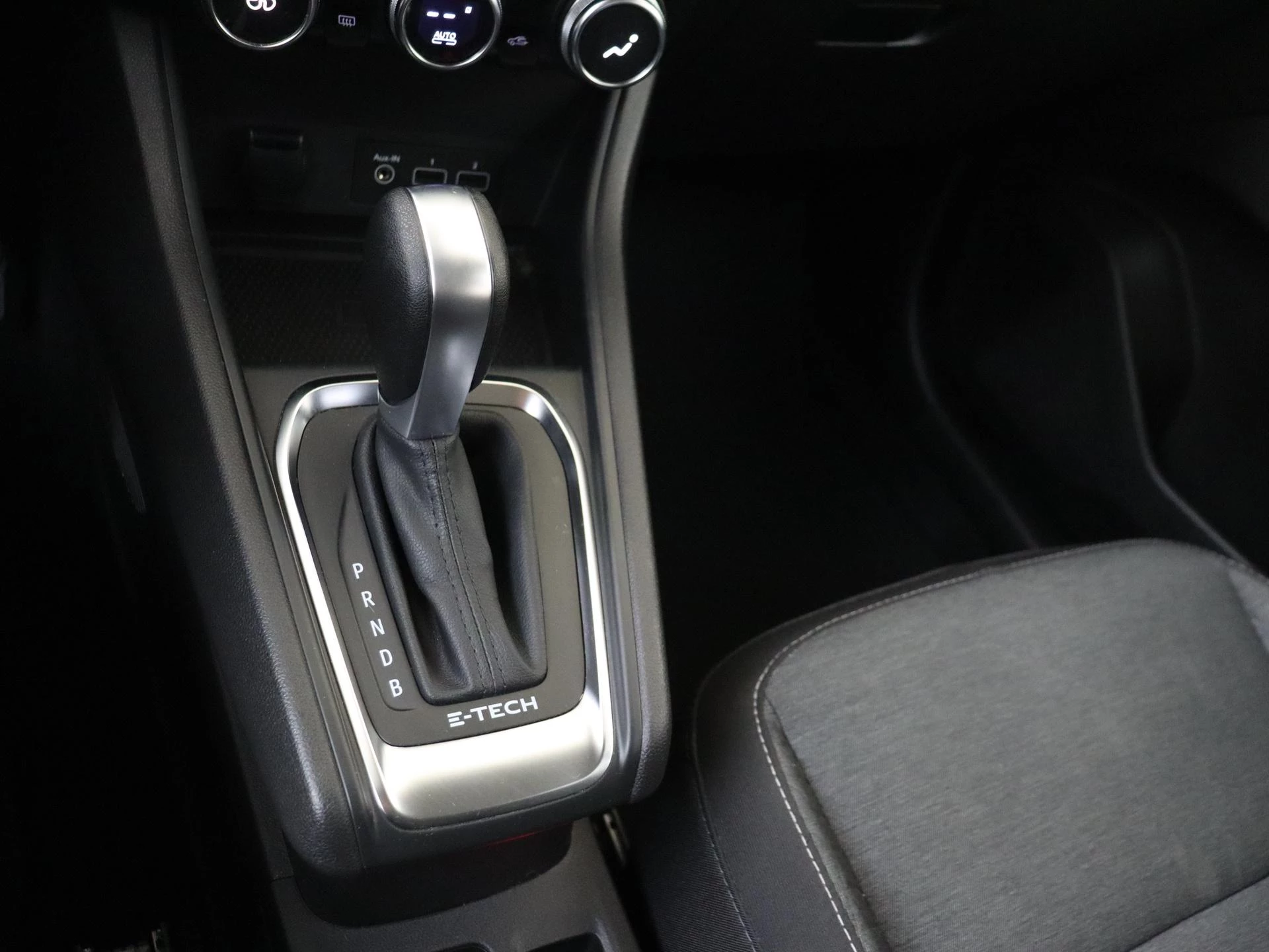 Renault Captur 1.6 E-Tech Plug-in Hybrid 160 Business