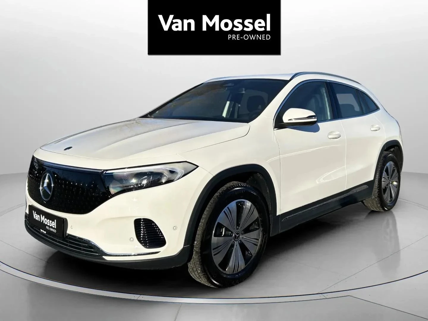 Mercedes-Benz-EQA-image-0