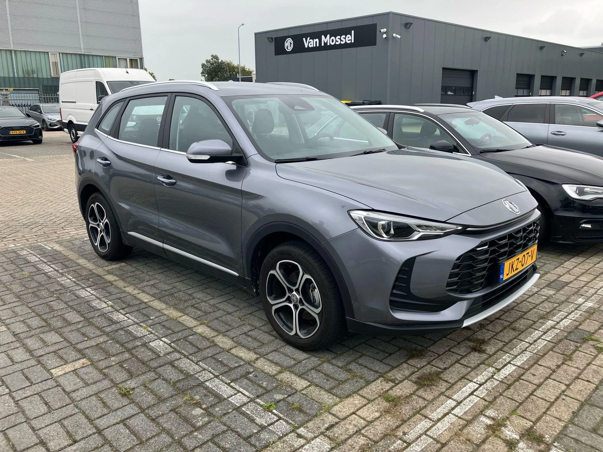 MG-ZS-image-3